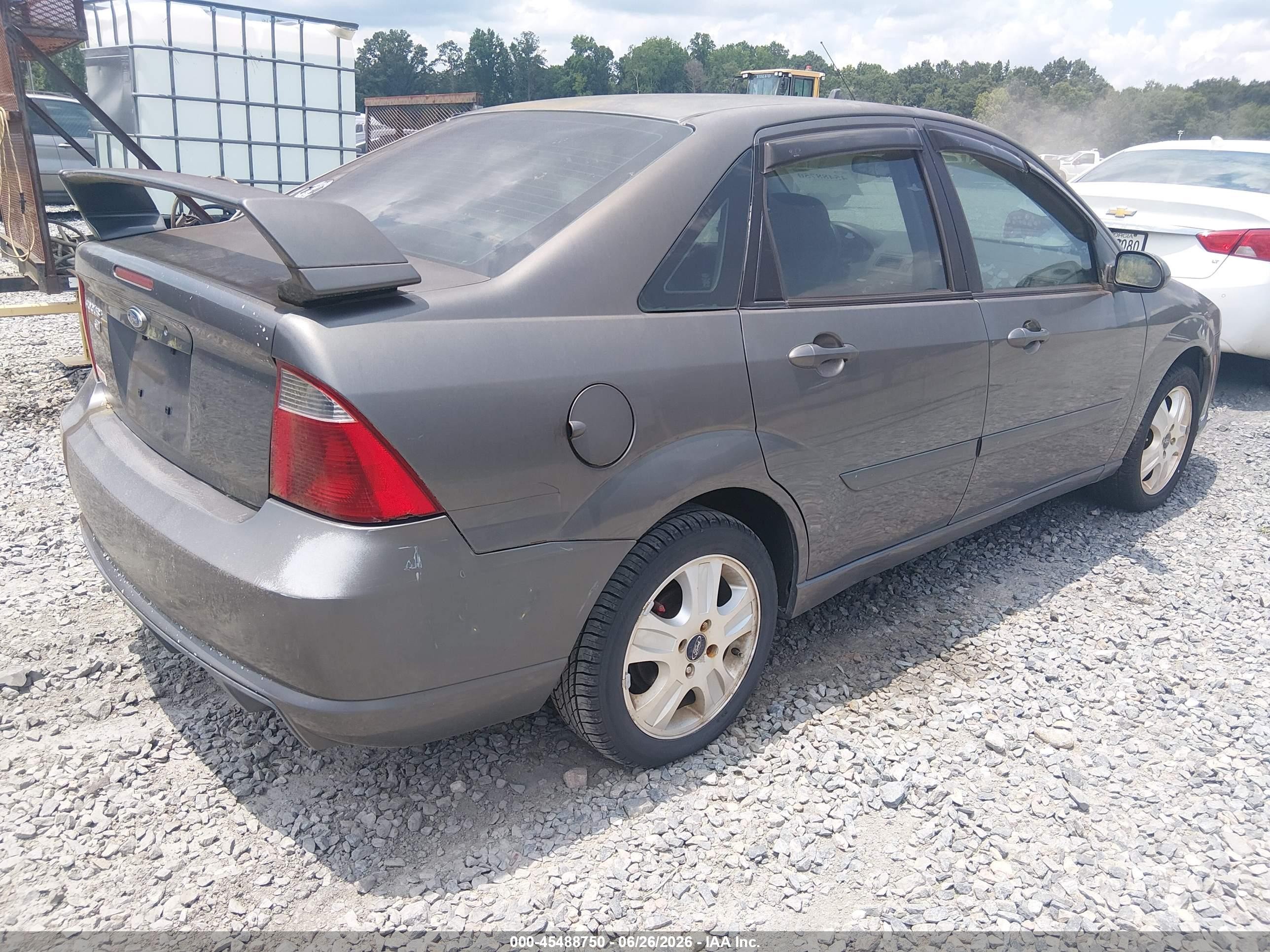 2007 Ford Focus St Gray vin: 1FAHP38Z87W225024