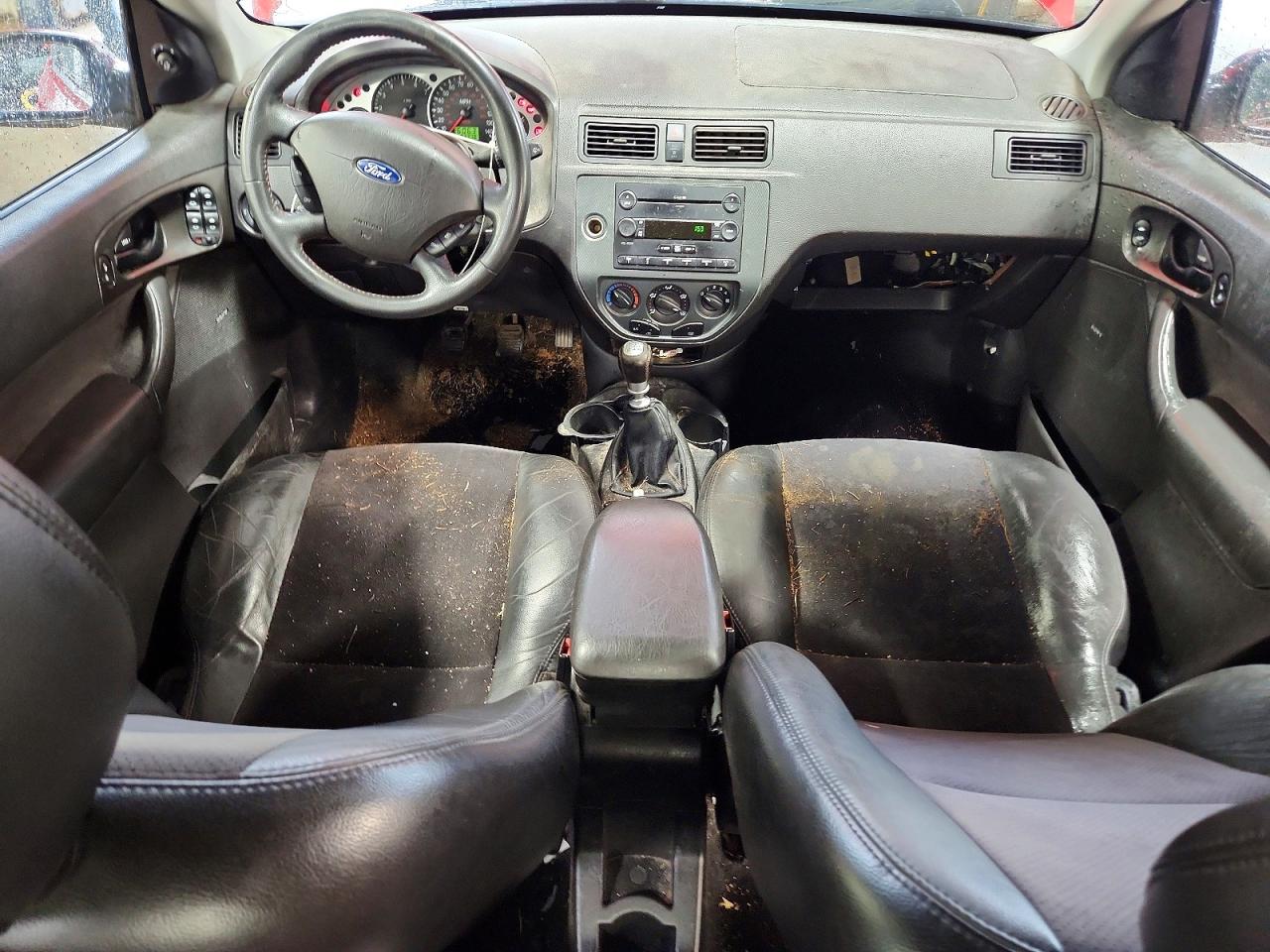 2007 Ford Focus St Red vin: 1FAHP38Z87W288849