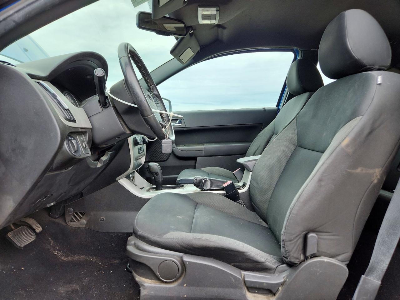 2010 Ford Focus Ses Blue vin: 1FAHP3DN3AW139968