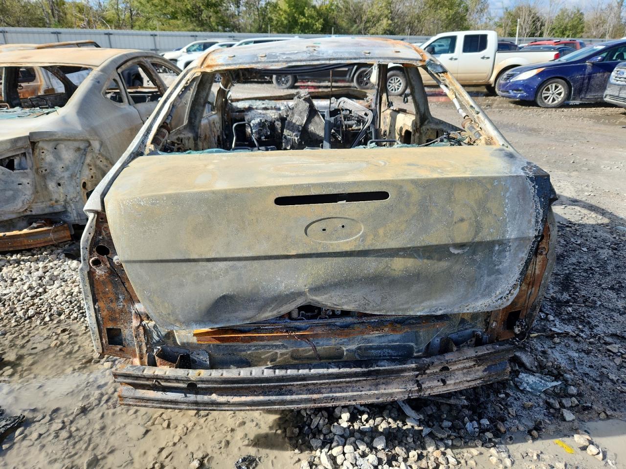 2010 Ford Focus Ses Burn vin: 1FAHP3DN3AW185607