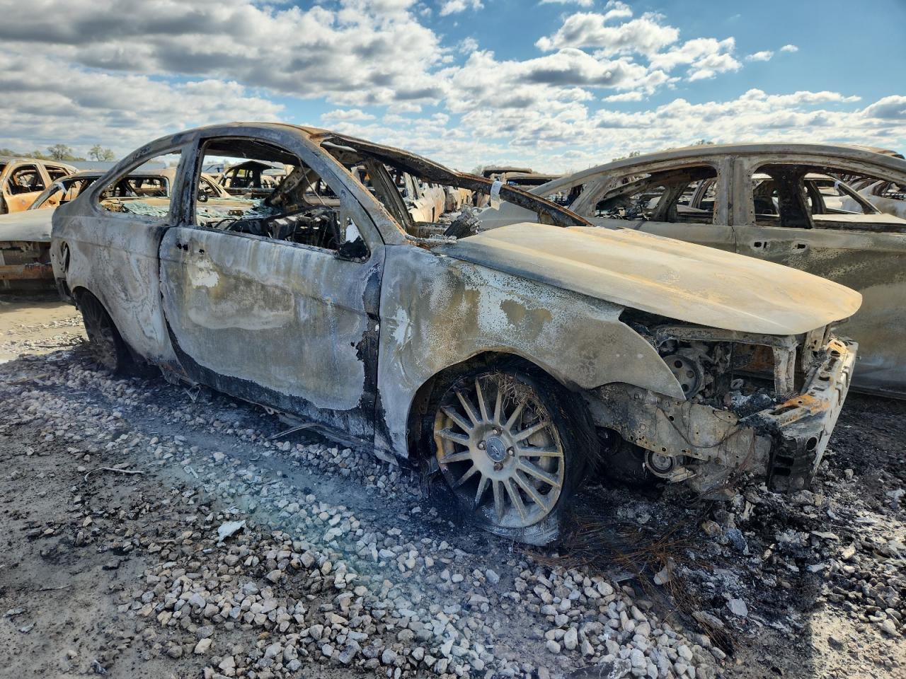 2010 Ford Focus Ses Burn vin: 1FAHP3DN3AW185607