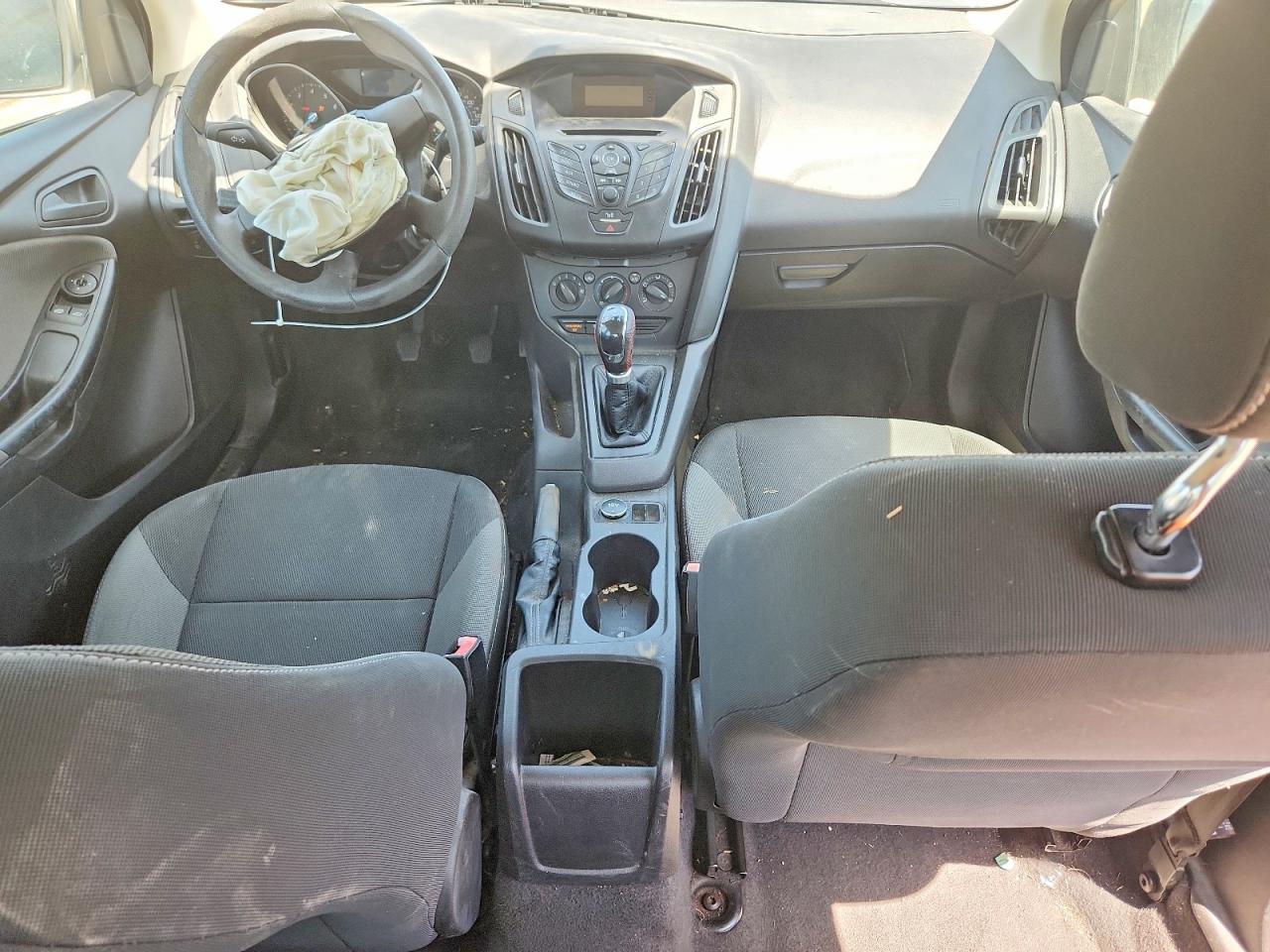 2012 Ford Focus S Gray vin: 1FAHP3E20CL235890