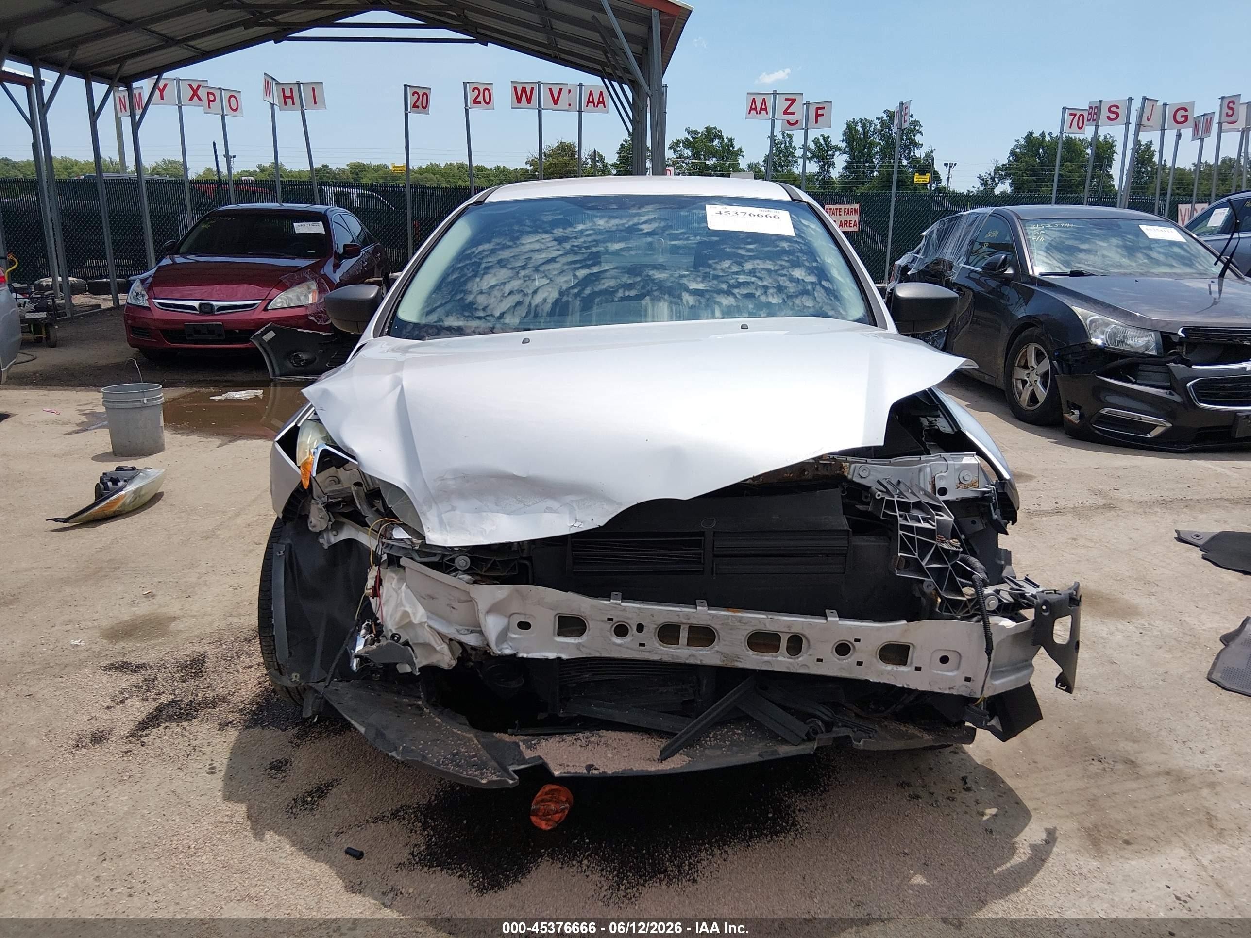 2012 Ford Focus S Silver vin: 1FAHP3E21CL404489