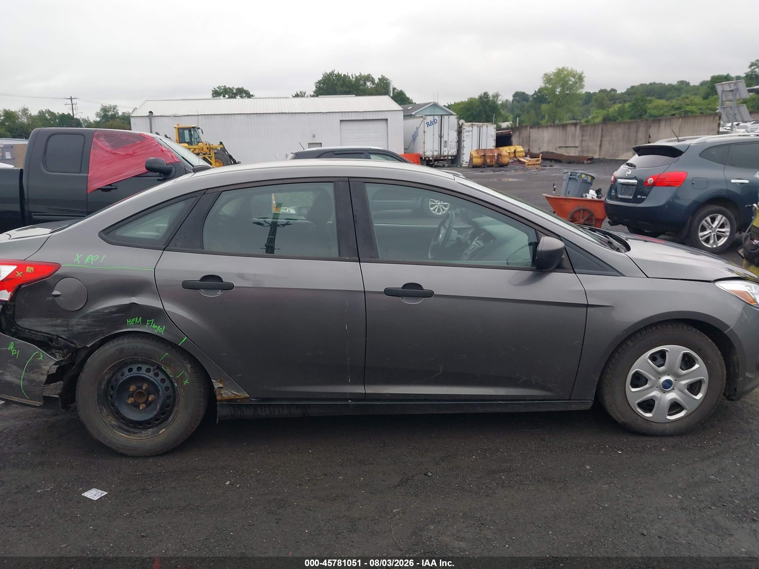 2012 Ford Focus S Silver vin: 1FAHP3E21CL407473