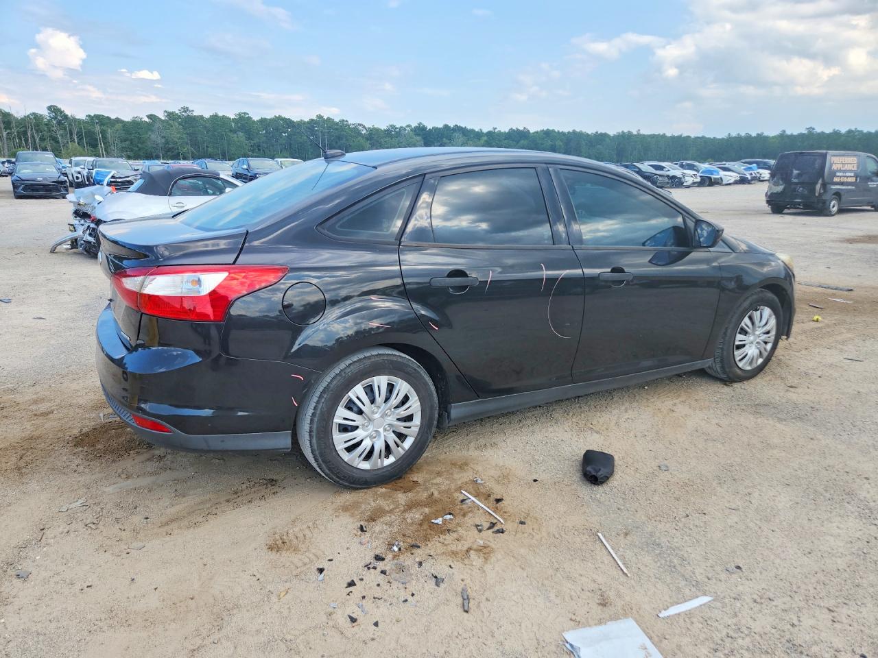 2012 Ford Focus S Charcoal vin: 1FAHP3E22CL369736