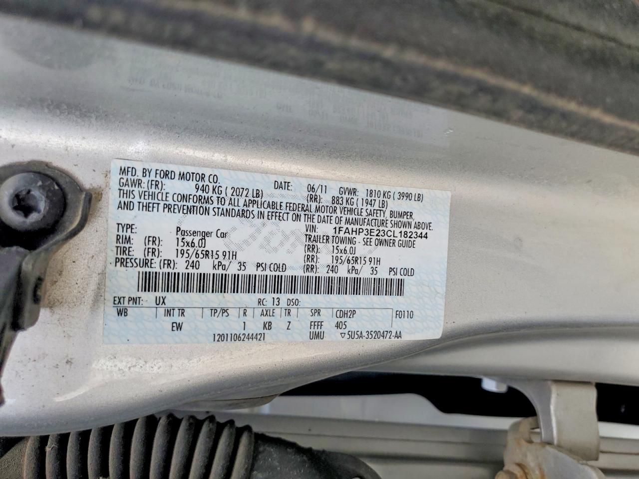2012 Ford Focus S Silver vin: 1FAHP3E23CL182344