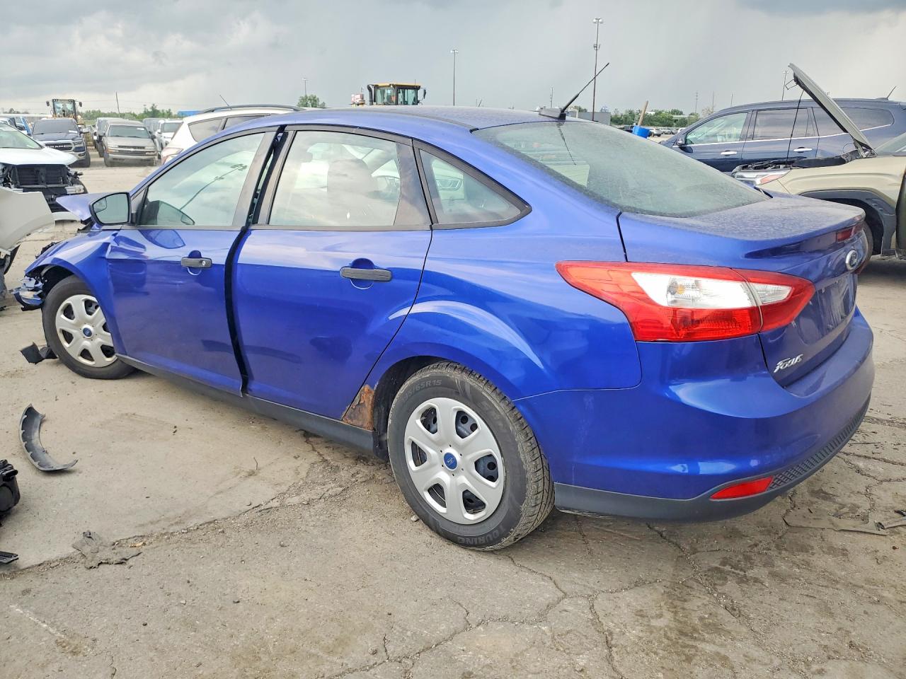 2012 Ford Focus S Blue vin: 1FAHP3E23CL229825