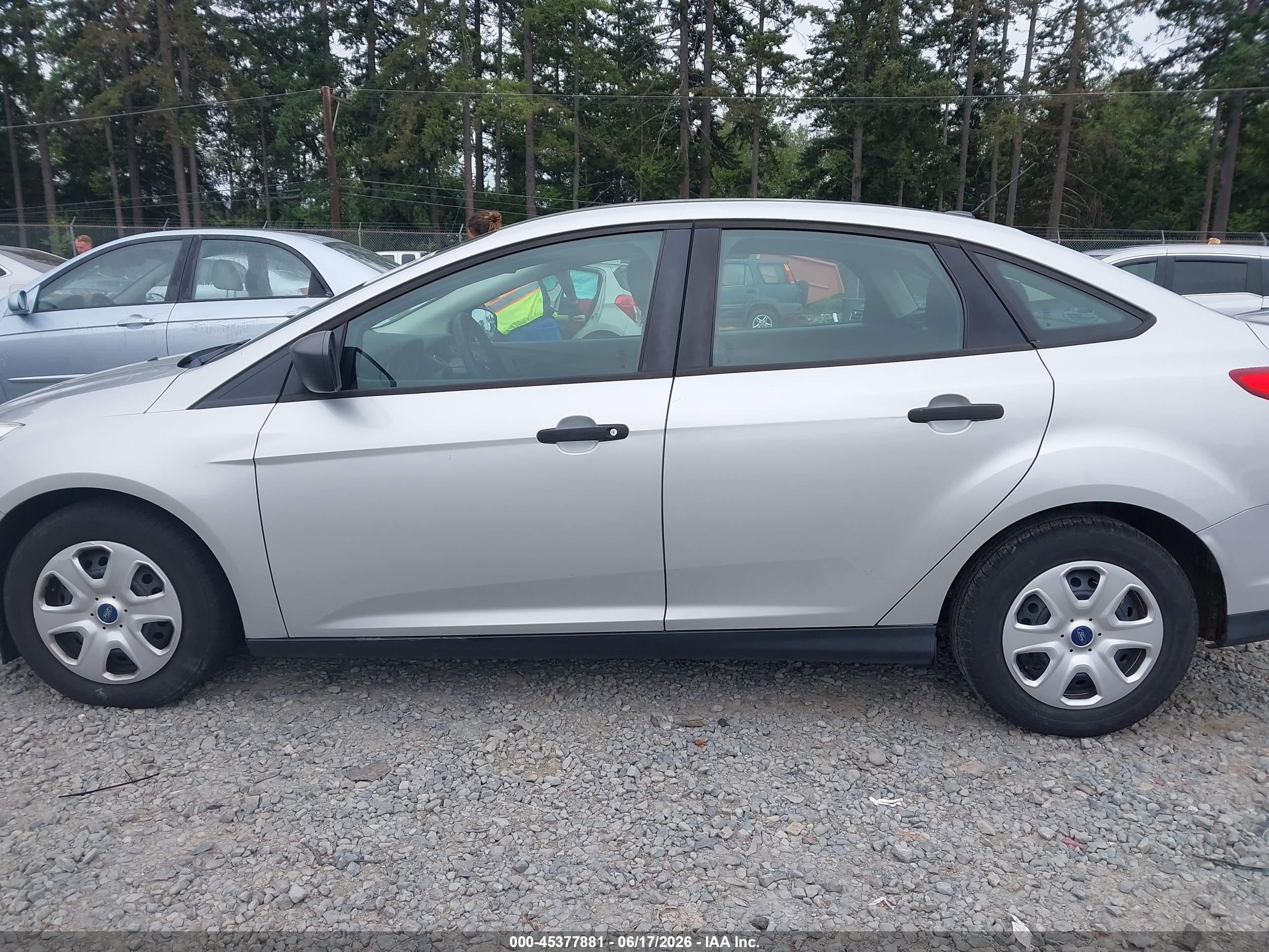 2012 Ford Focus S Silver vin: 1FAHP3E23CL279575