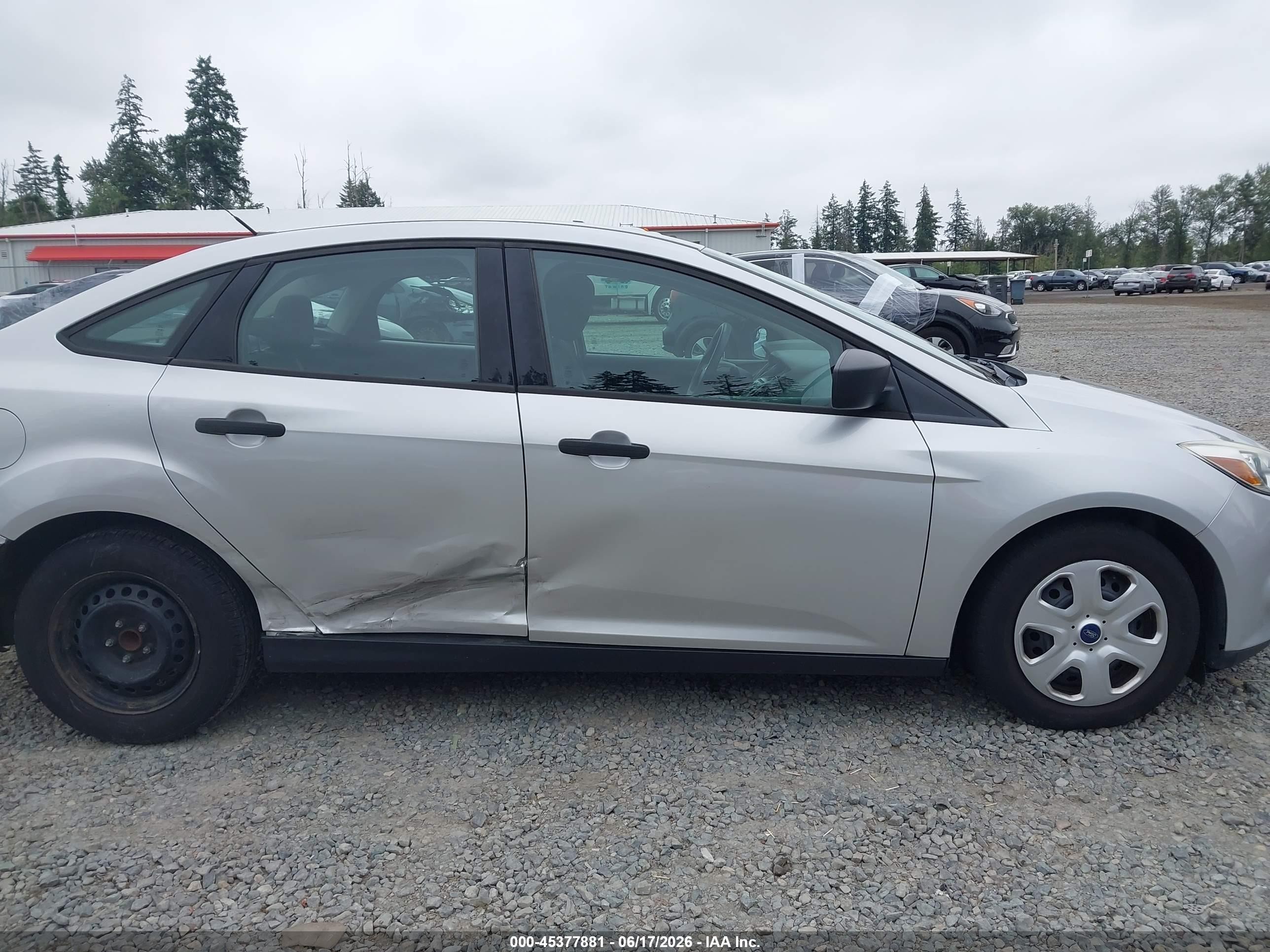 2012 Ford Focus S Silver vin: 1FAHP3E23CL279575