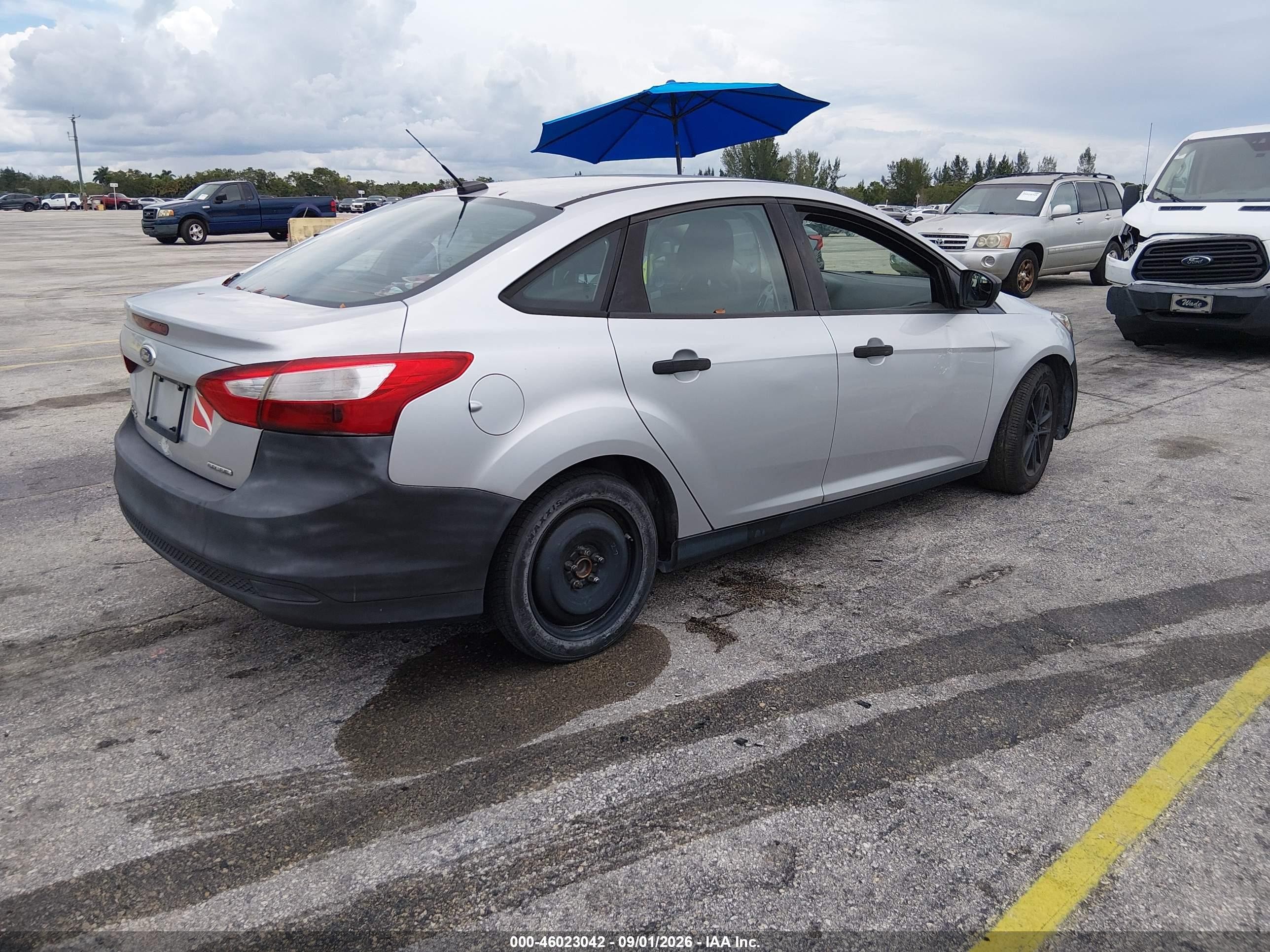 2012 Ford Focus S Silver vin: 1FAHP3E23CL473796