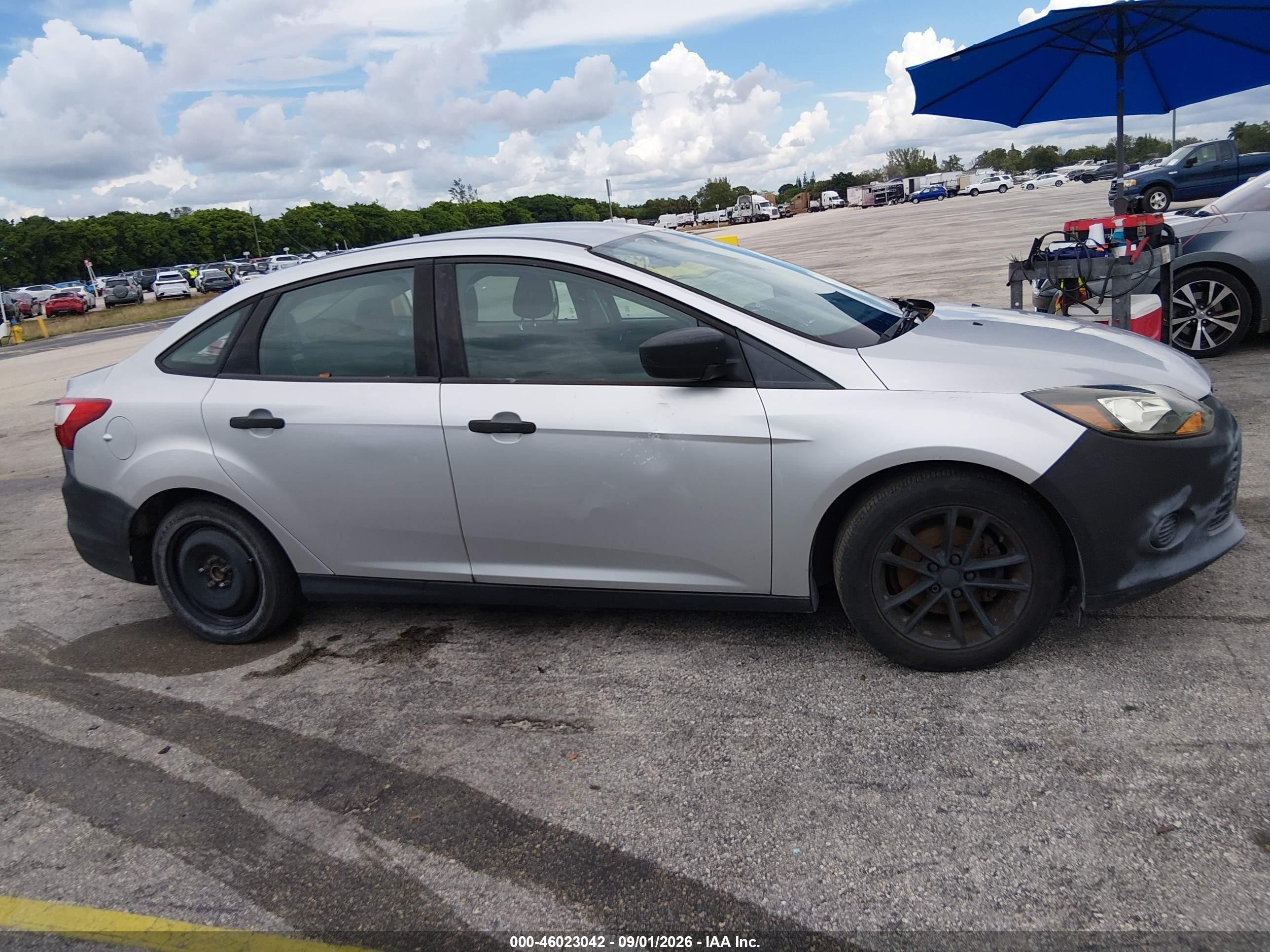 2012 Ford Focus S Silver vin: 1FAHP3E23CL473796