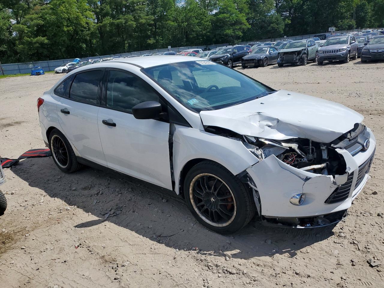 2012 Ford Focus S White vin: 1FAHP3E24CL193207