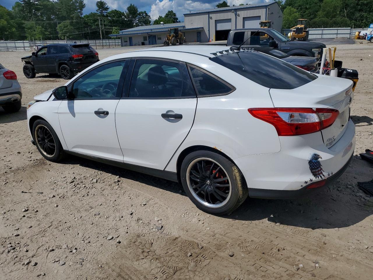 2012 Ford Focus S White vin: 1FAHP3E24CL193207