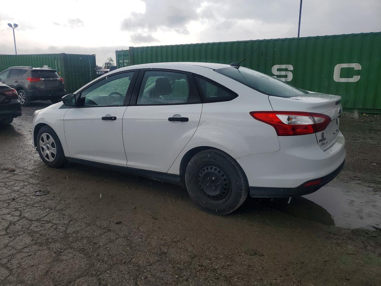 2012 Ford Focus S Белый vin: 1FAHP3E24CL434537