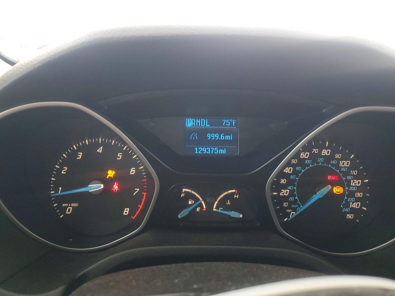 2012 Ford Focus S Белый vin: 1FAHP3E24CL434537