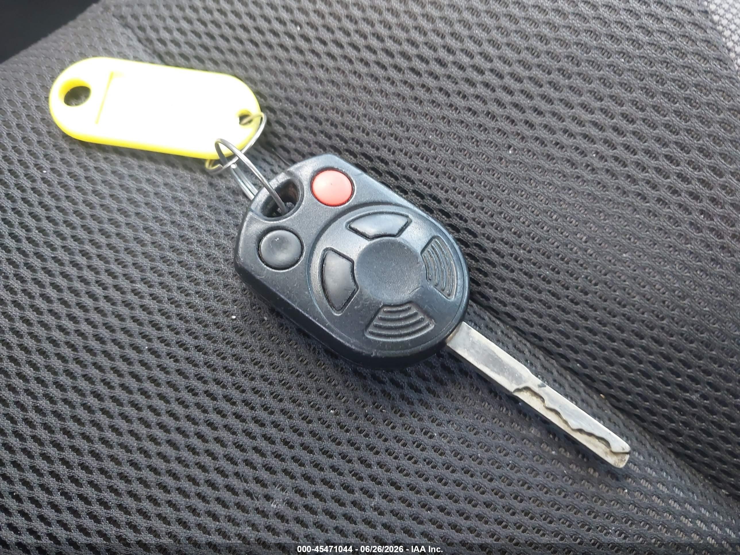 2012 Ford Focus S Silver vin: 1FAHP3E25CL182717