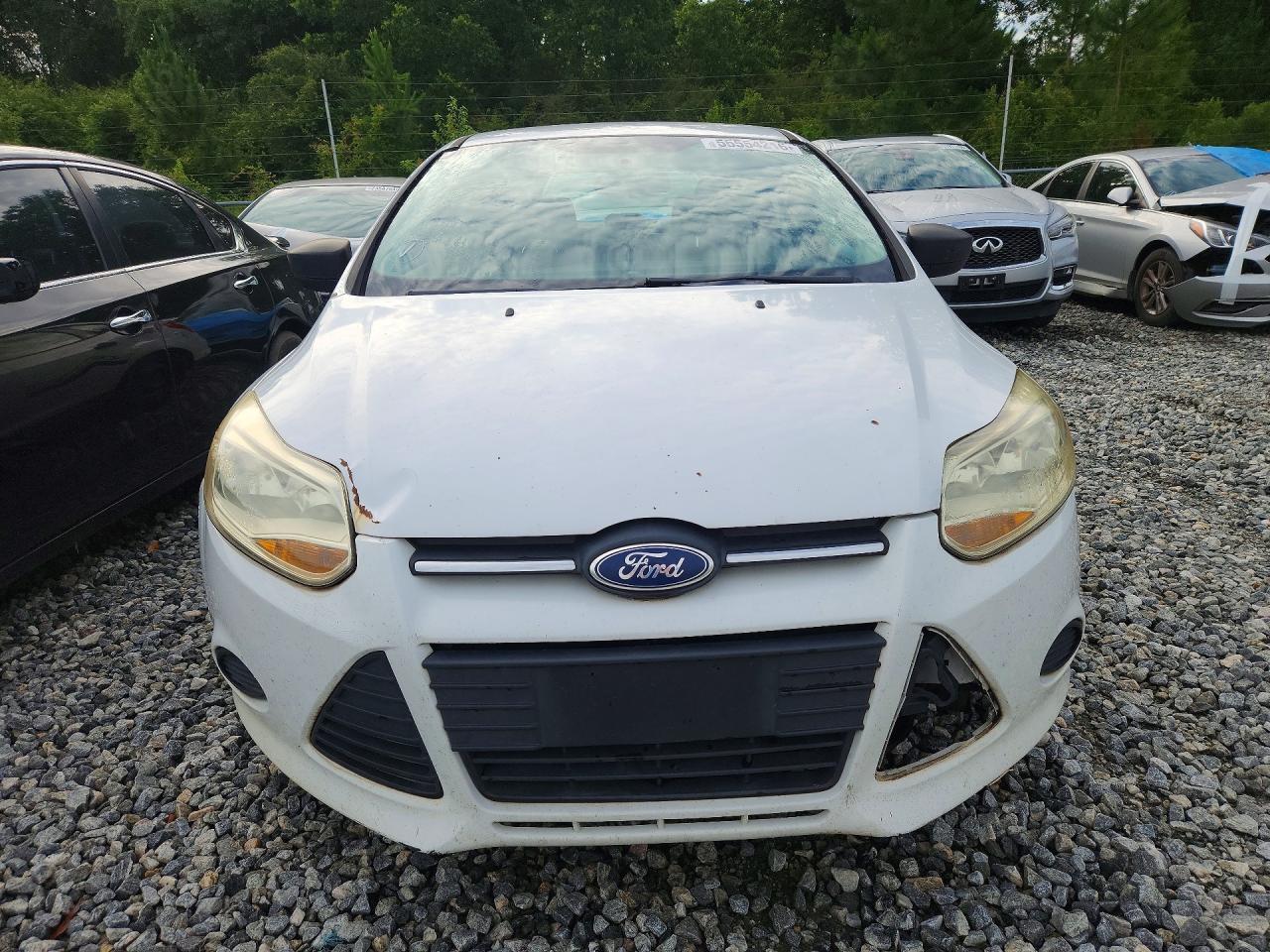 2012 Ford Focus S White vin: 1FAHP3E27CL132191