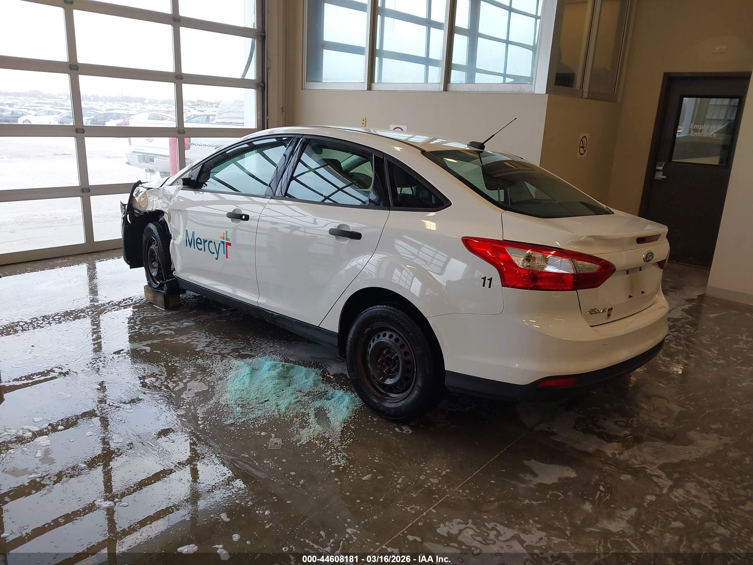 2012 Ford Focus S White vin: 1FAHP3E28CL196997