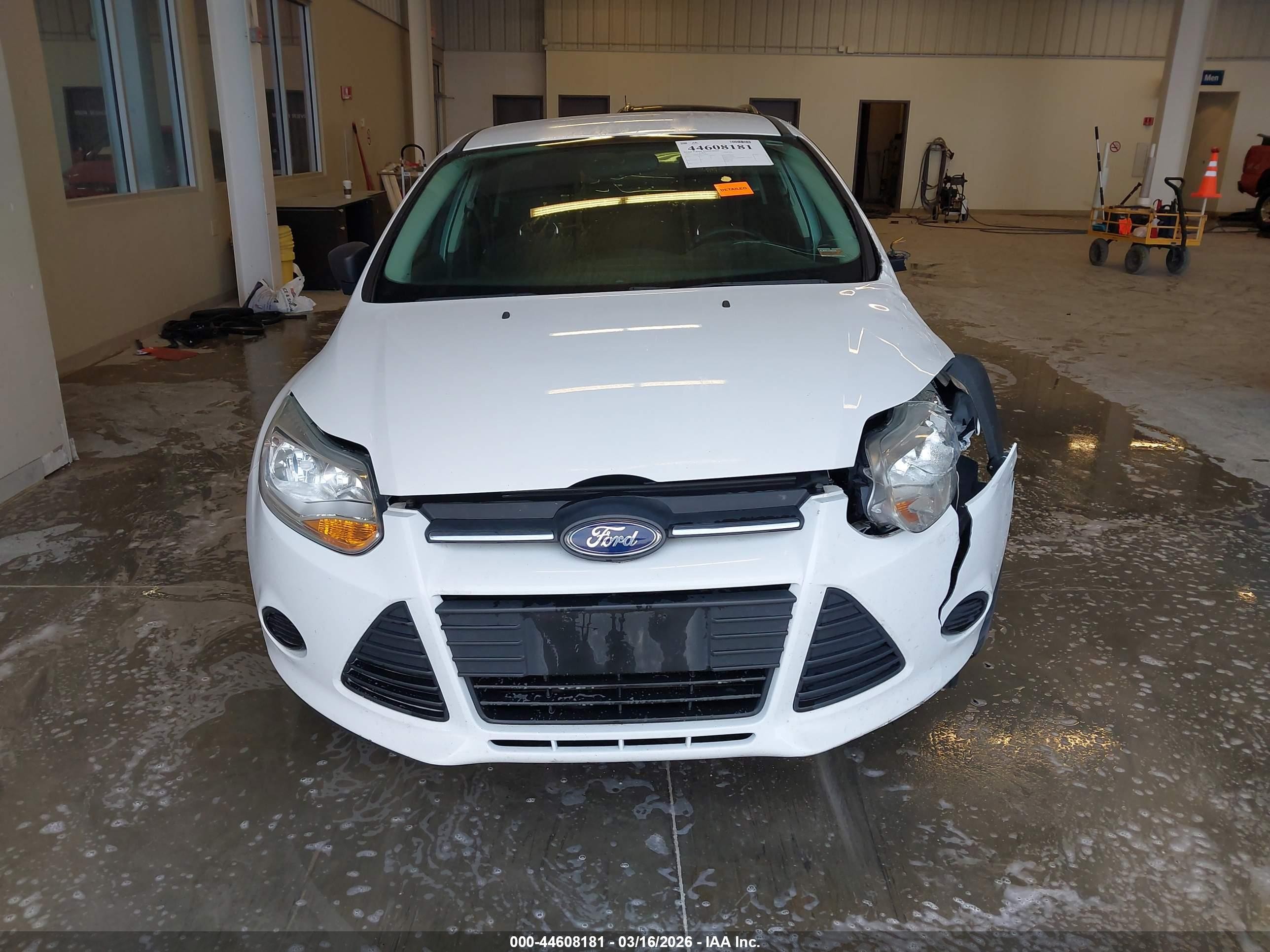 2012 Ford Focus S White vin: 1FAHP3E28CL196997