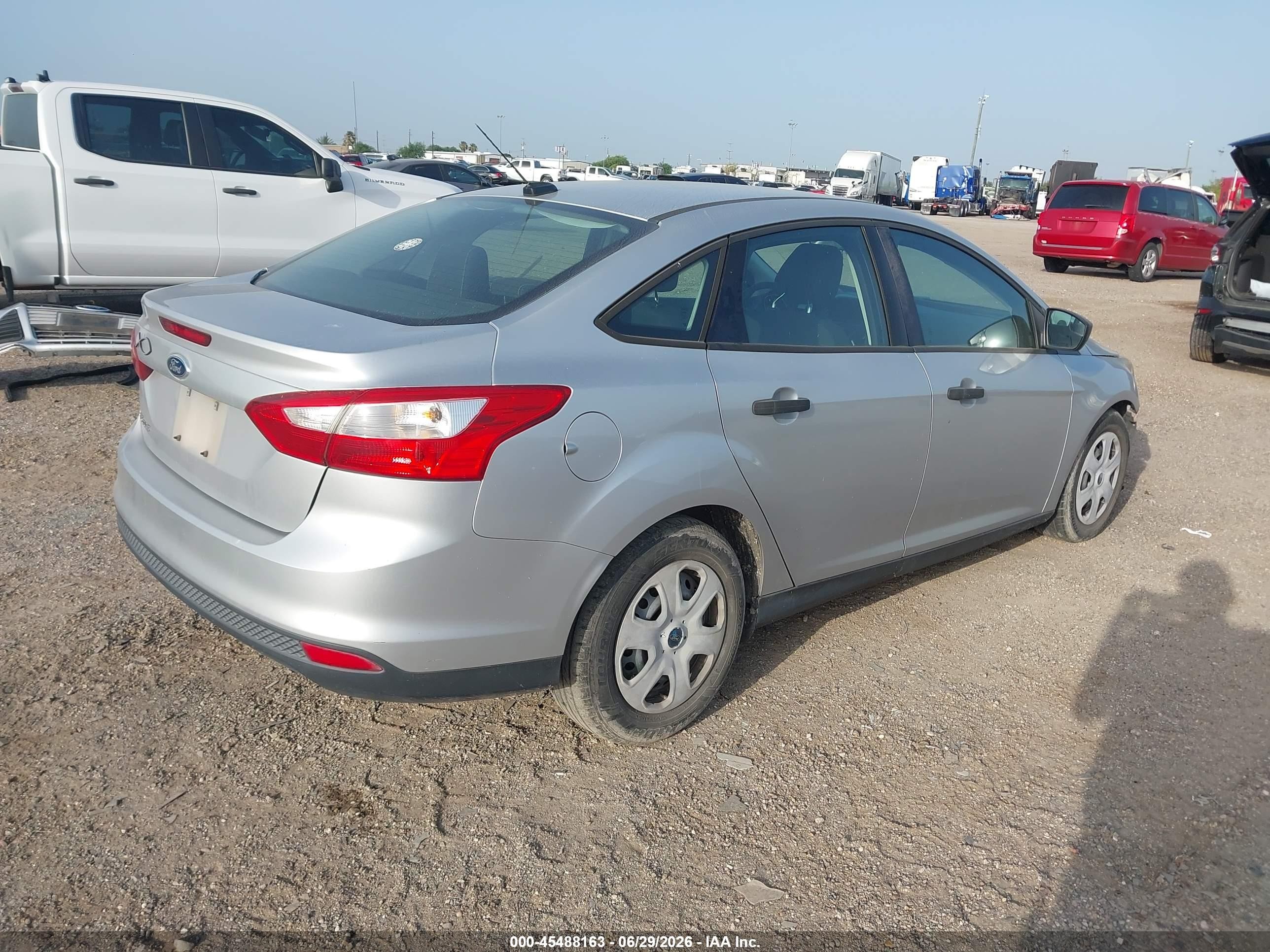 2012 Ford Focus S Gray vin: 1FAHP3E28CL251089