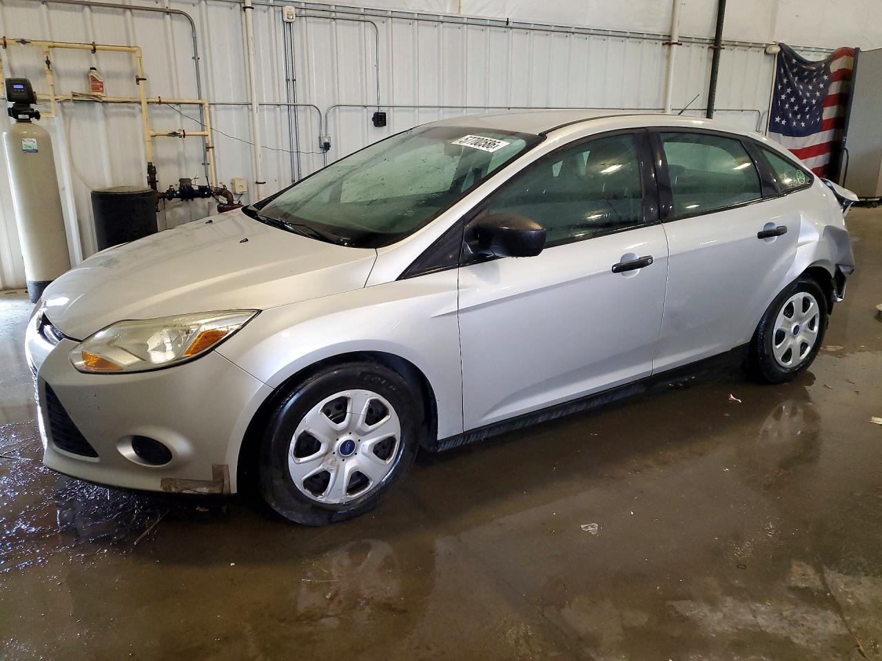2012 Ford Focus S Silver vin: 1FAHP3E28CL404523
