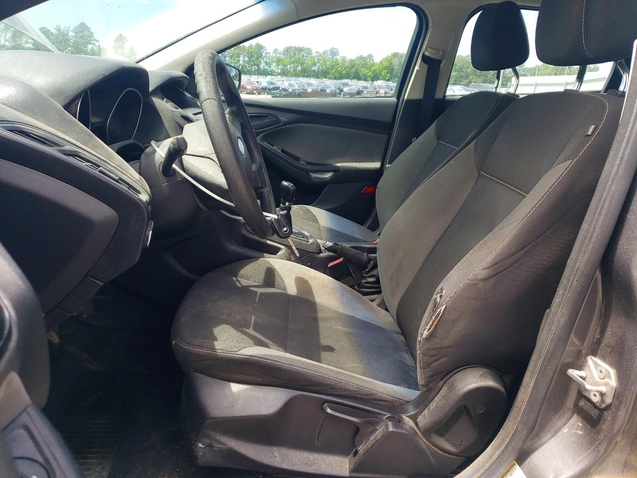 2012 Ford Focus Gray vin: 1FAHP3E2XCL297748