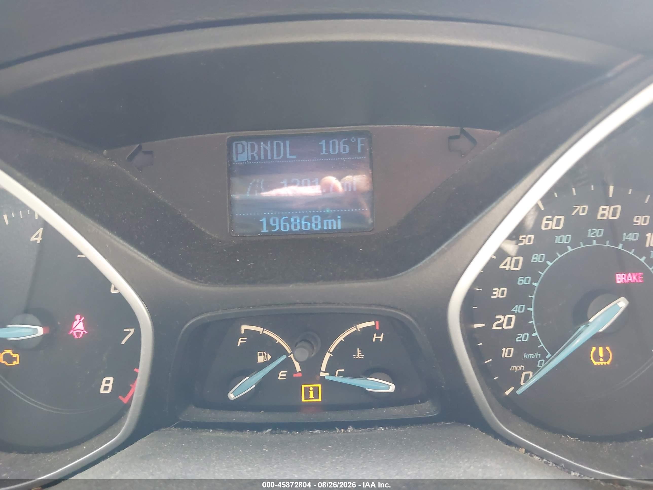 2012 Ford Focus S Серебряный vin: 1FAHP3E2XCL385862