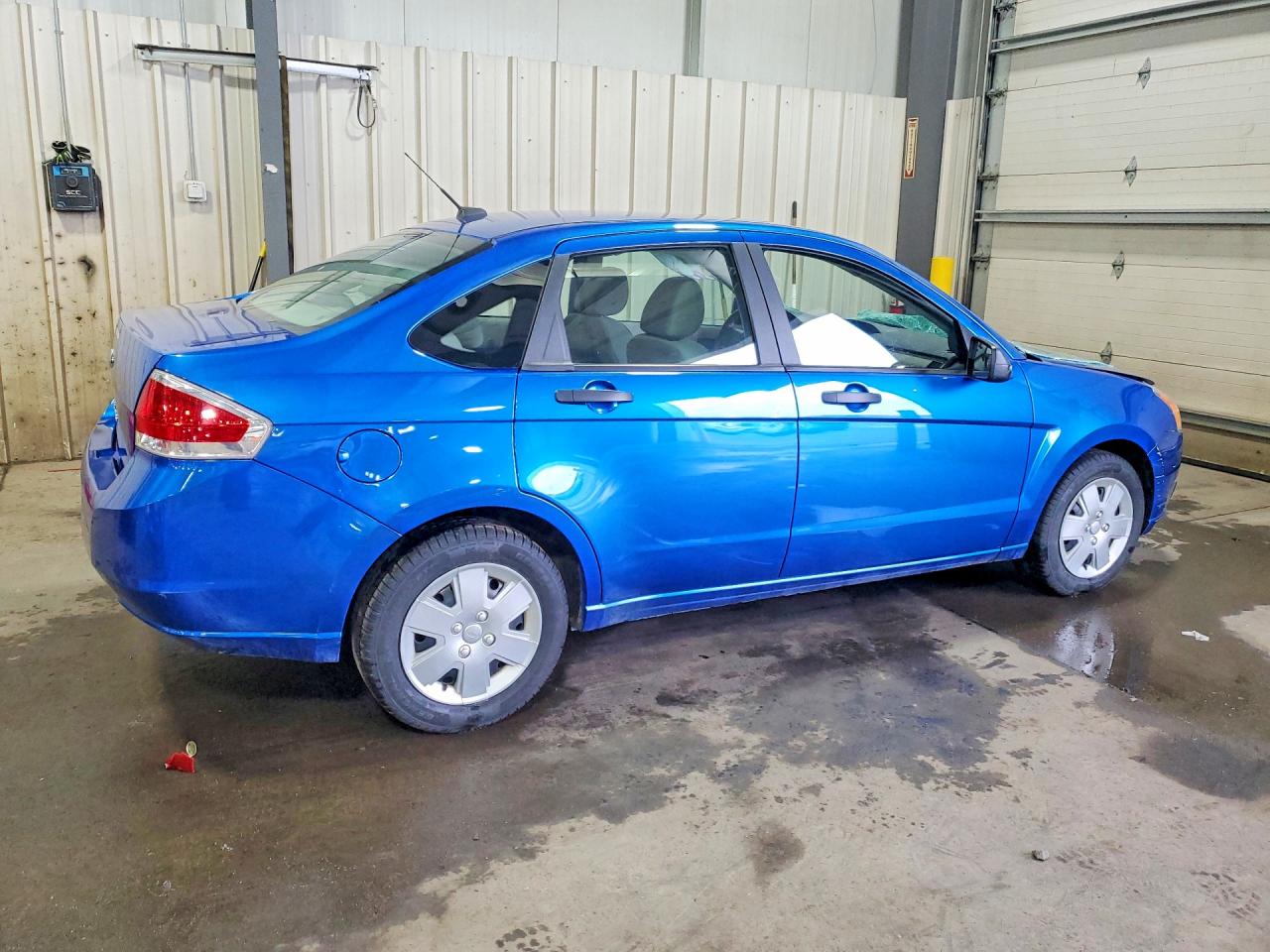 2010 Ford Focus S Blue vin: 1FAHP3EN0AW149632