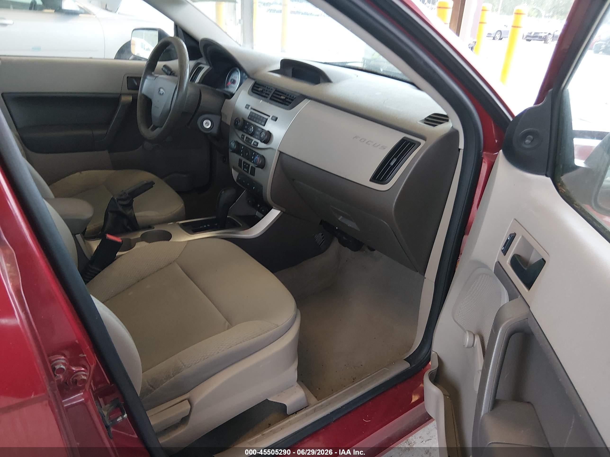 2010 Ford Focus S Purple vin: 1FAHP3EN0AW223745