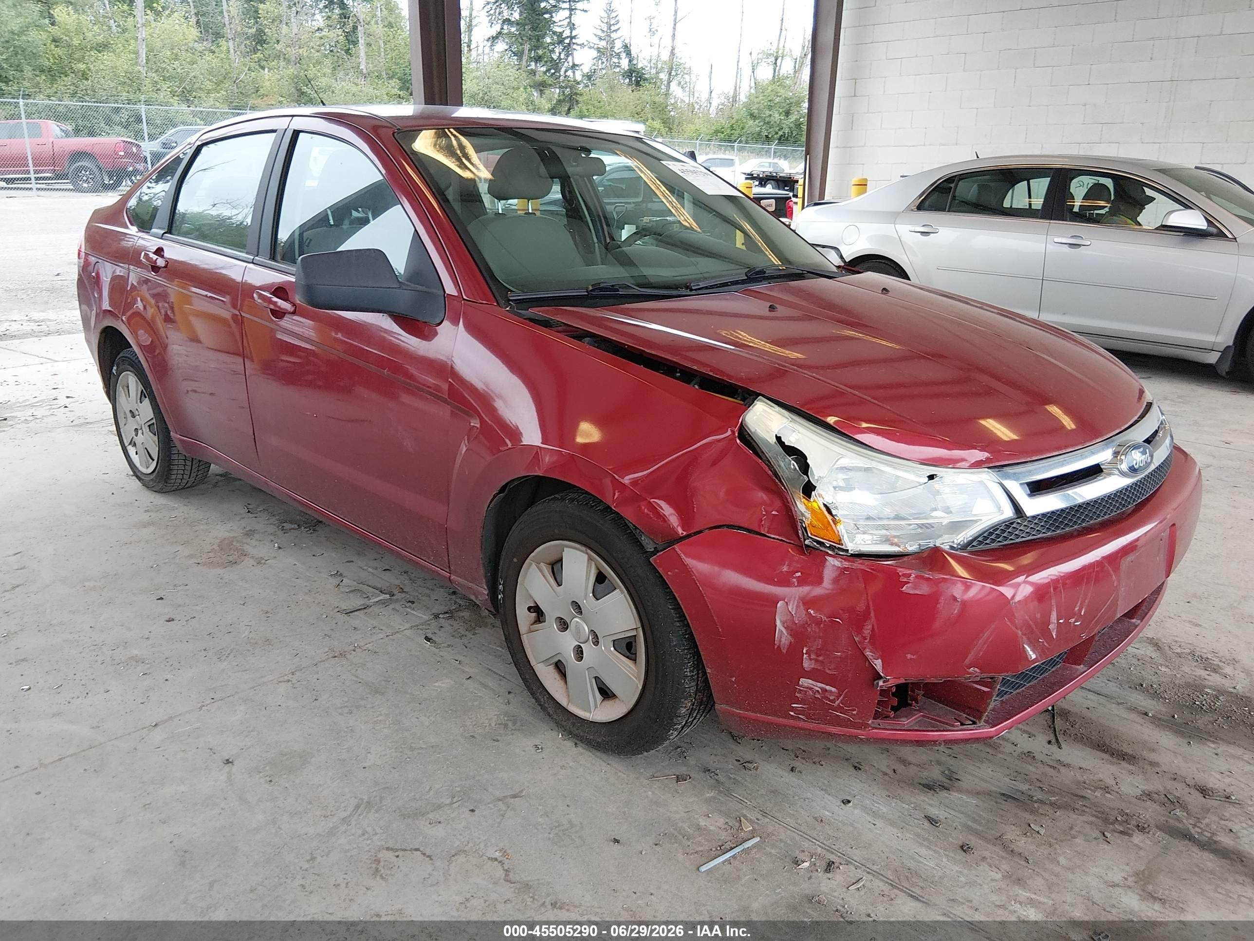 2010 Ford Focus S Purple vin: 1FAHP3EN0AW223745