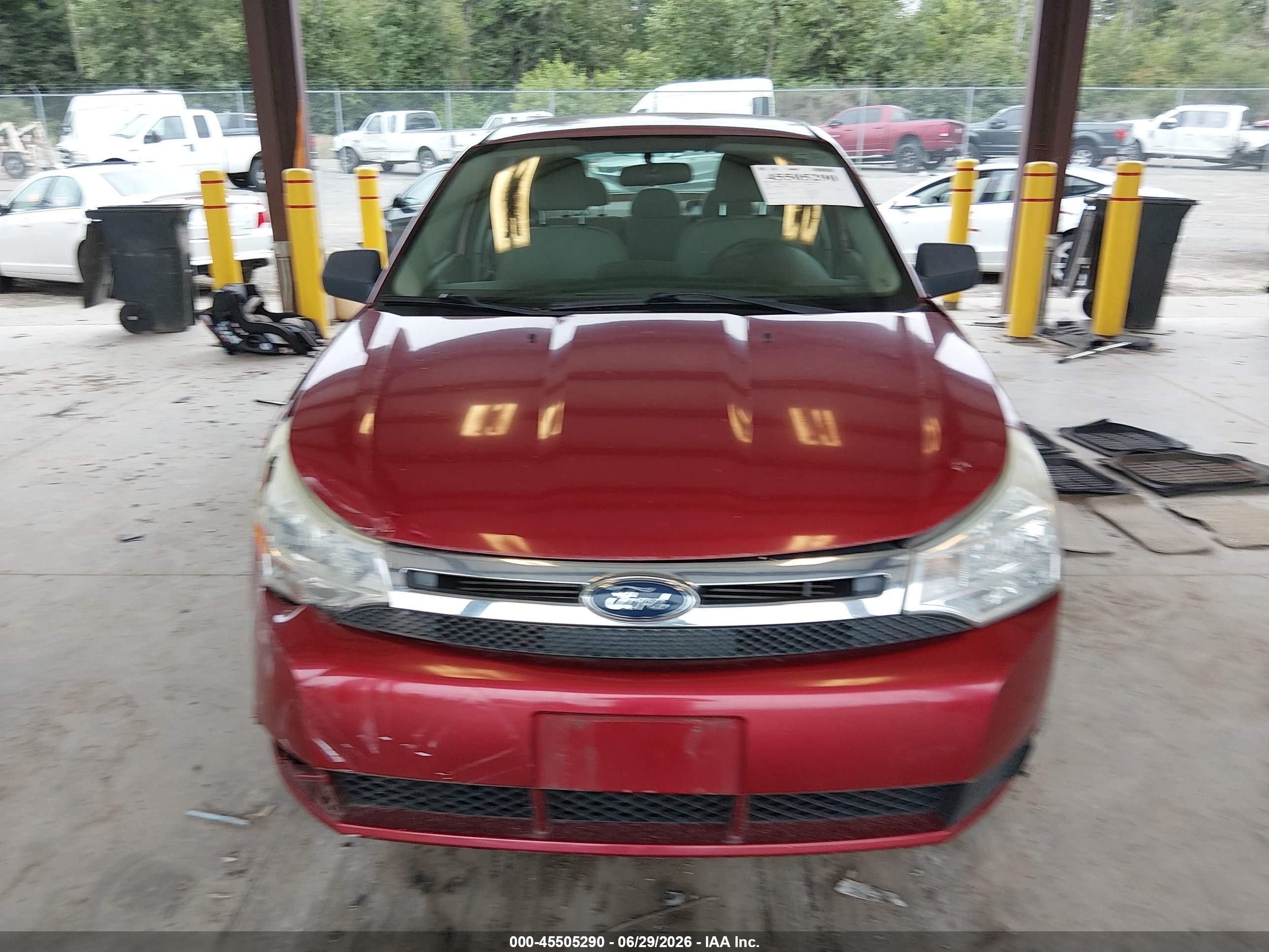 2010 Ford Focus S Purple vin: 1FAHP3EN0AW223745