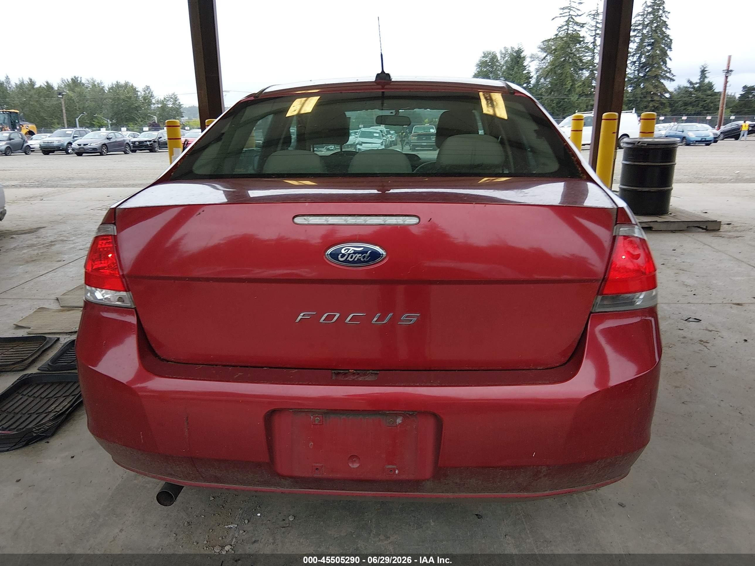2010 Ford Focus S Purple vin: 1FAHP3EN0AW223745