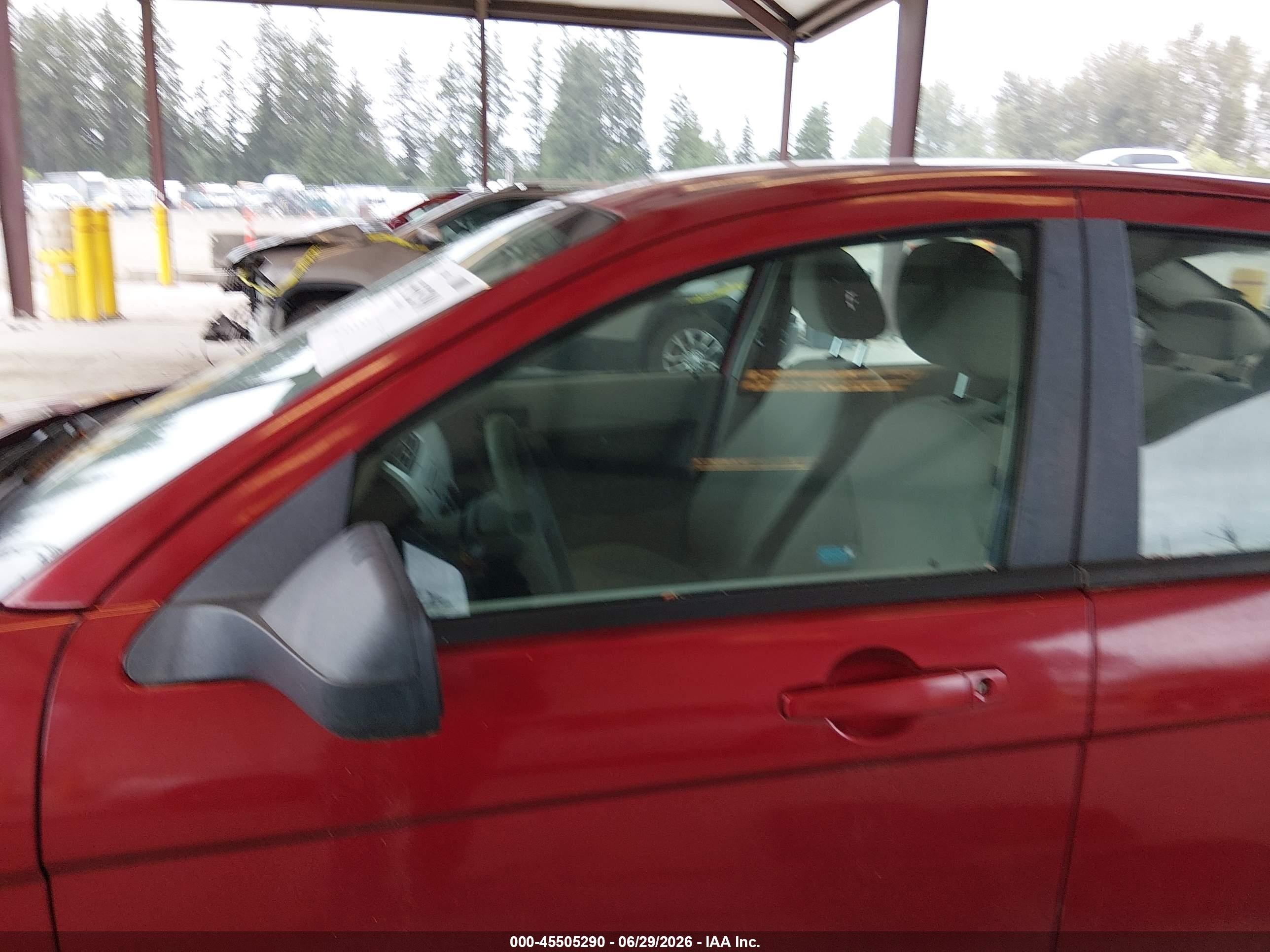 2010 Ford Focus S Purple vin: 1FAHP3EN0AW223745
