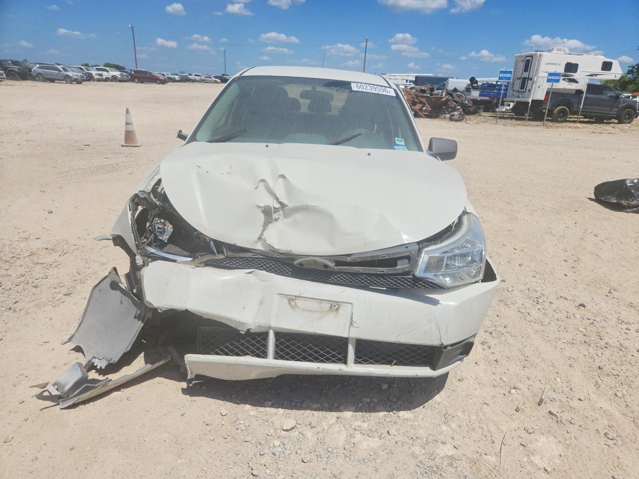 2010 Ford Focus S White vin: 1FAHP3EN0AW262609
