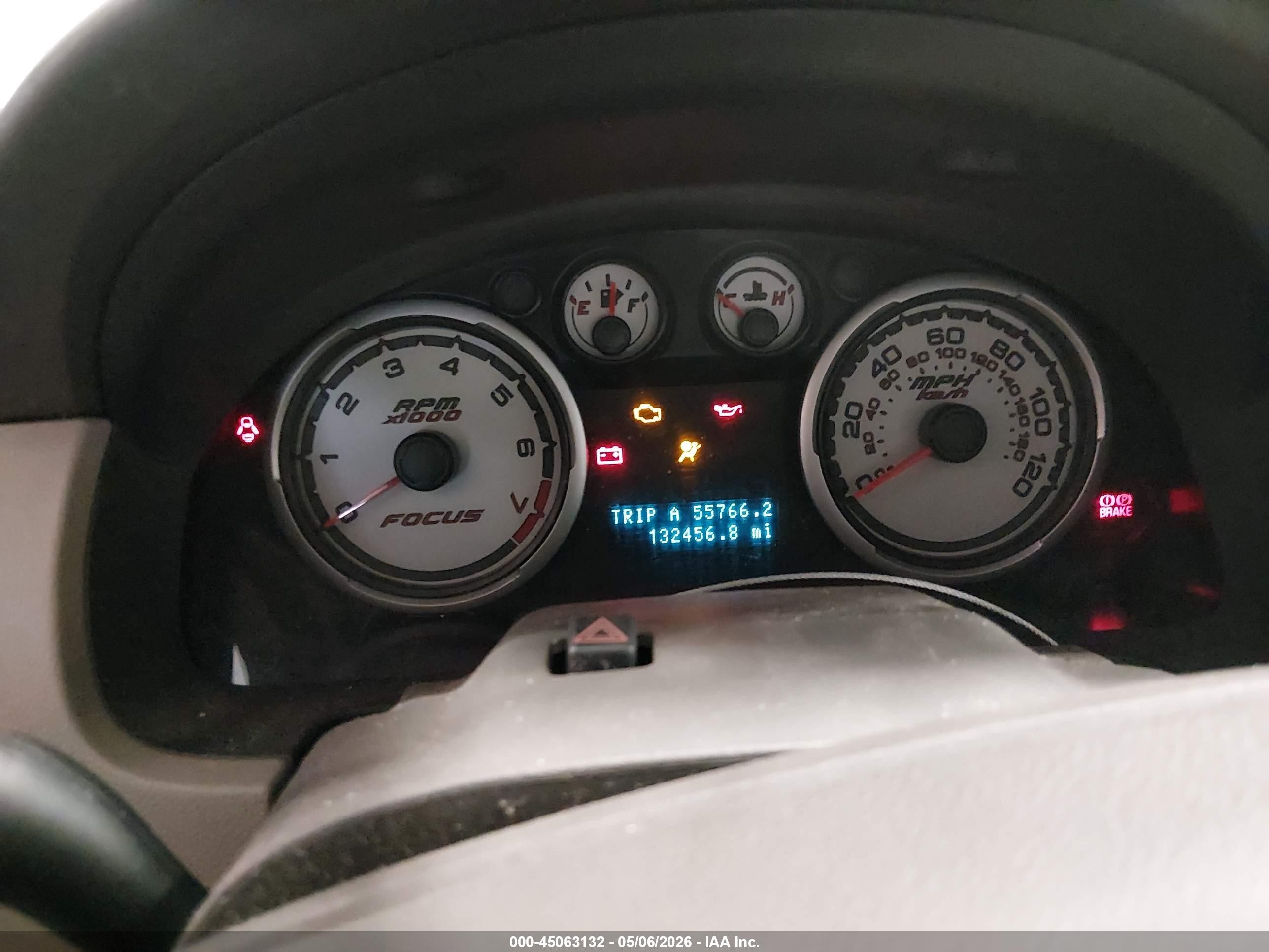 2010 Ford Focus S White vin: 1FAHP3EN0AW291379