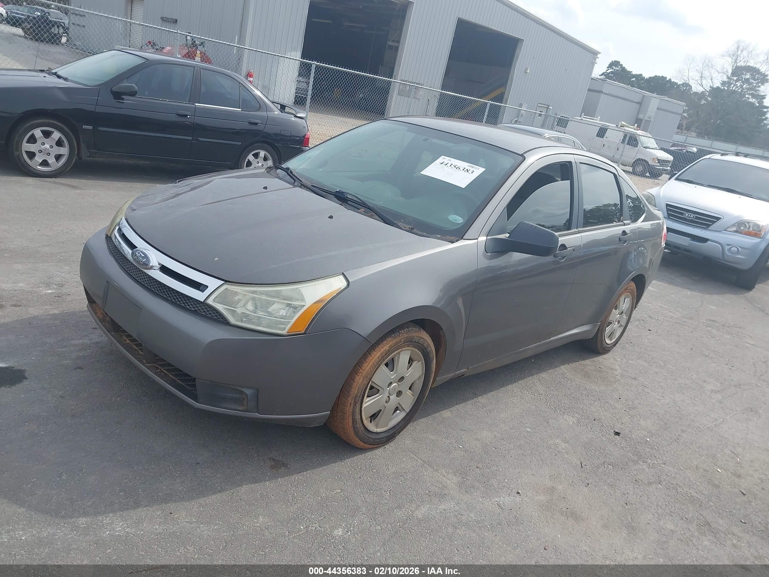 2010 Ford Focus S Gray vin: 1FAHP3EN0AWW18279