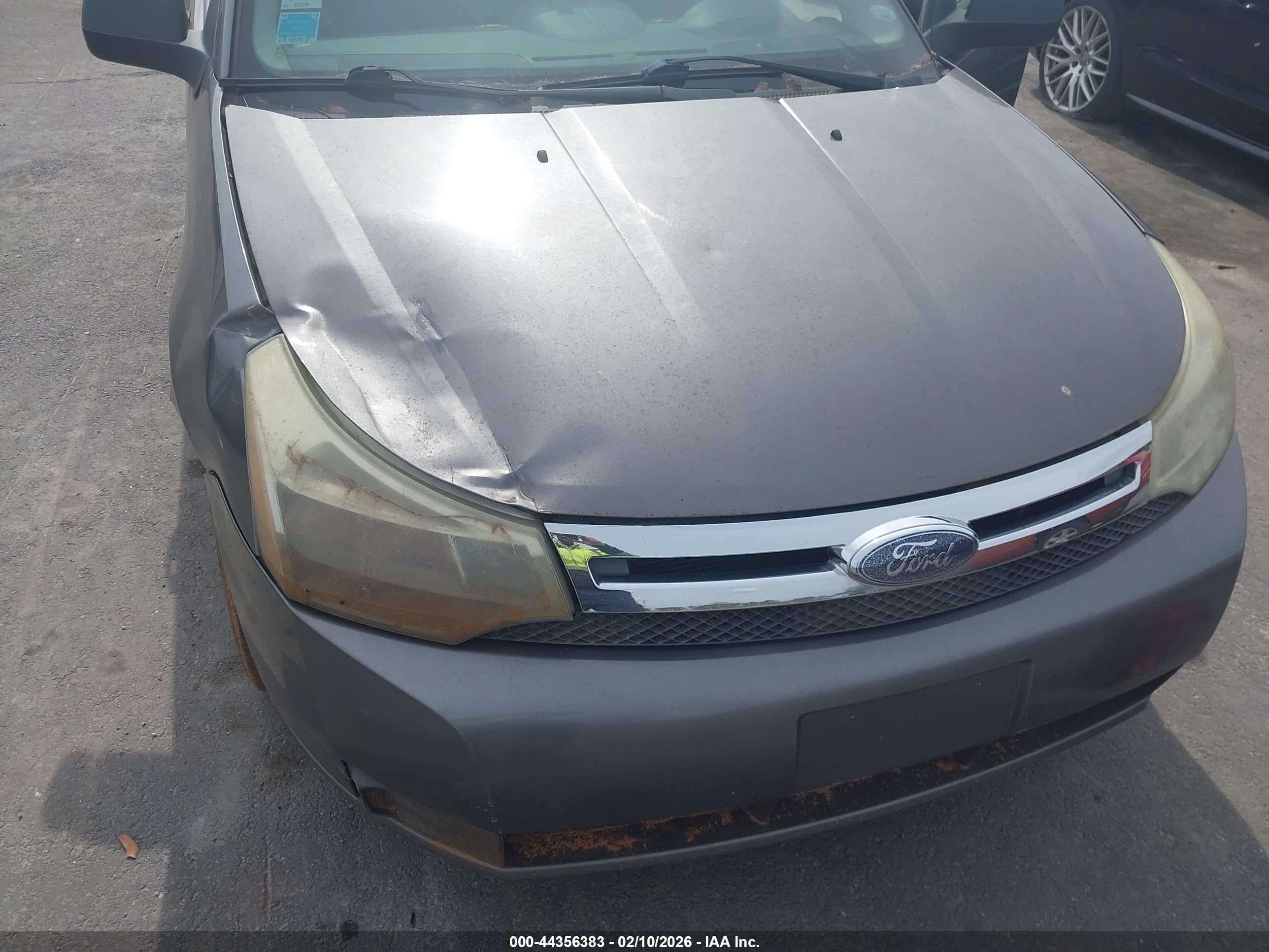 2010 Ford Focus S Gray vin: 1FAHP3EN0AWW18279