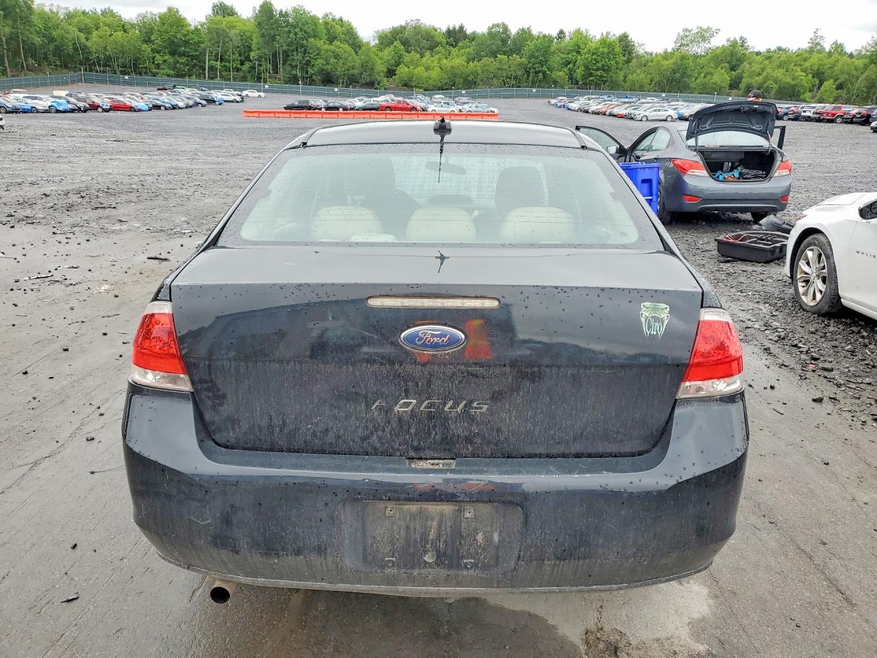 2011 Ford Focus S Черный vin: 1FAHP3EN0BW140897