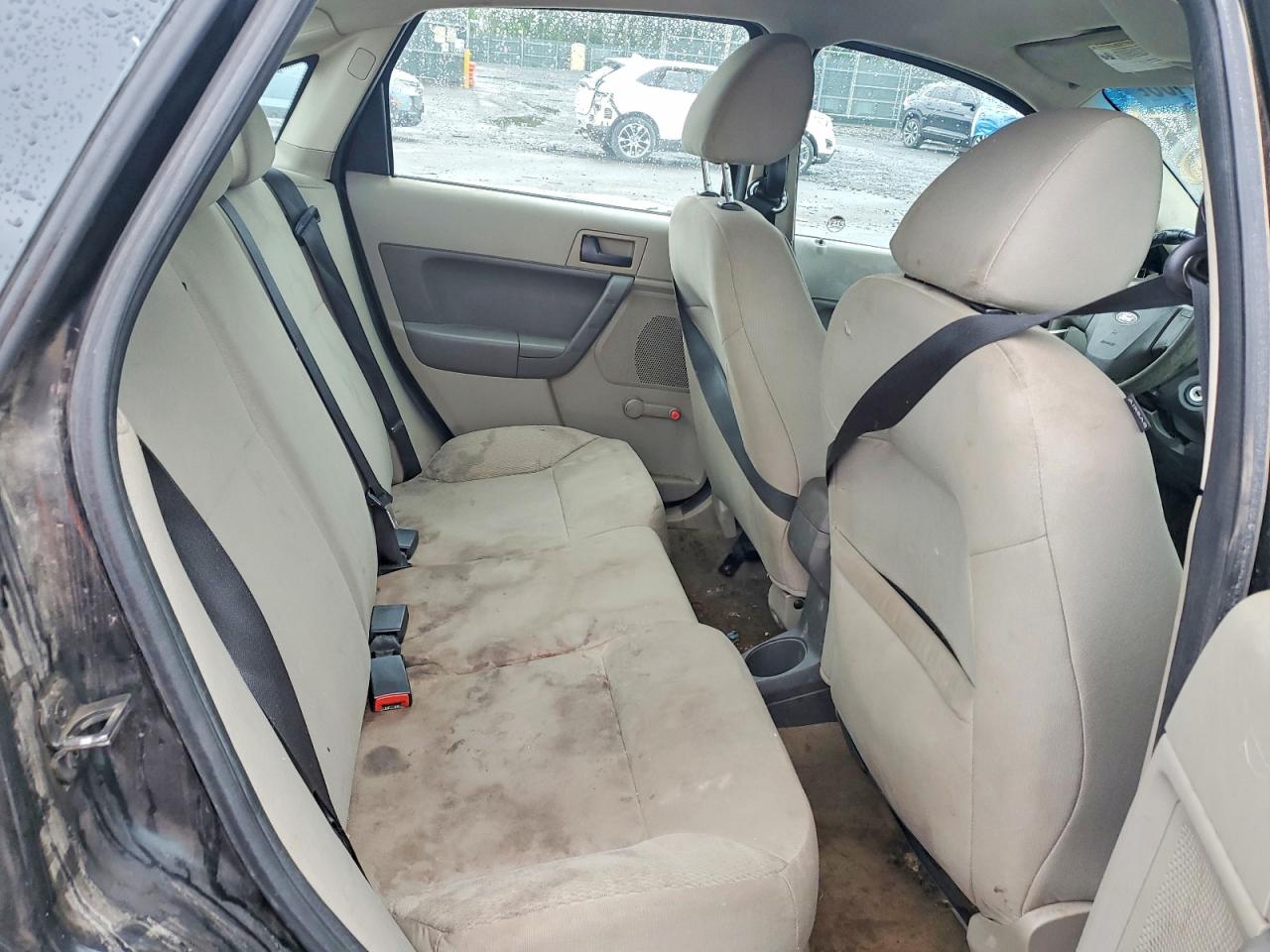 2011 Ford Focus S Черный vin: 1FAHP3EN0BW140897