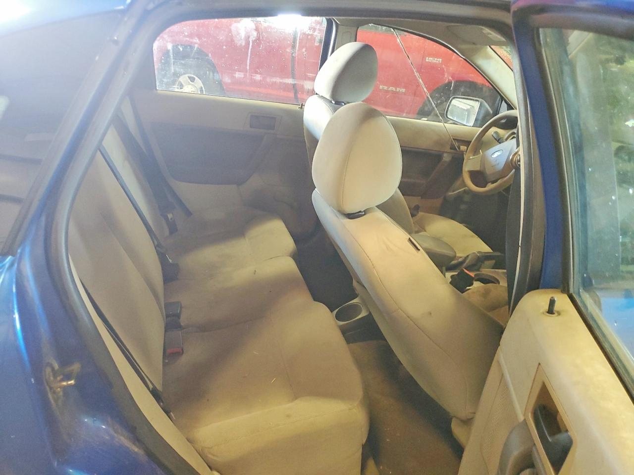 2011 Ford Focus S Blue vin: 1FAHP3EN0BW145596