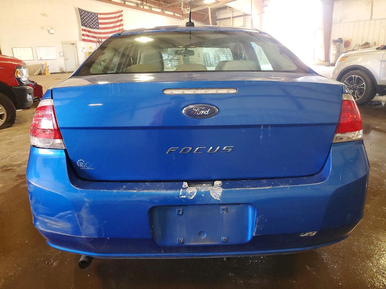 2011 Ford Focus S Blue vin: 1FAHP3EN0BW145596