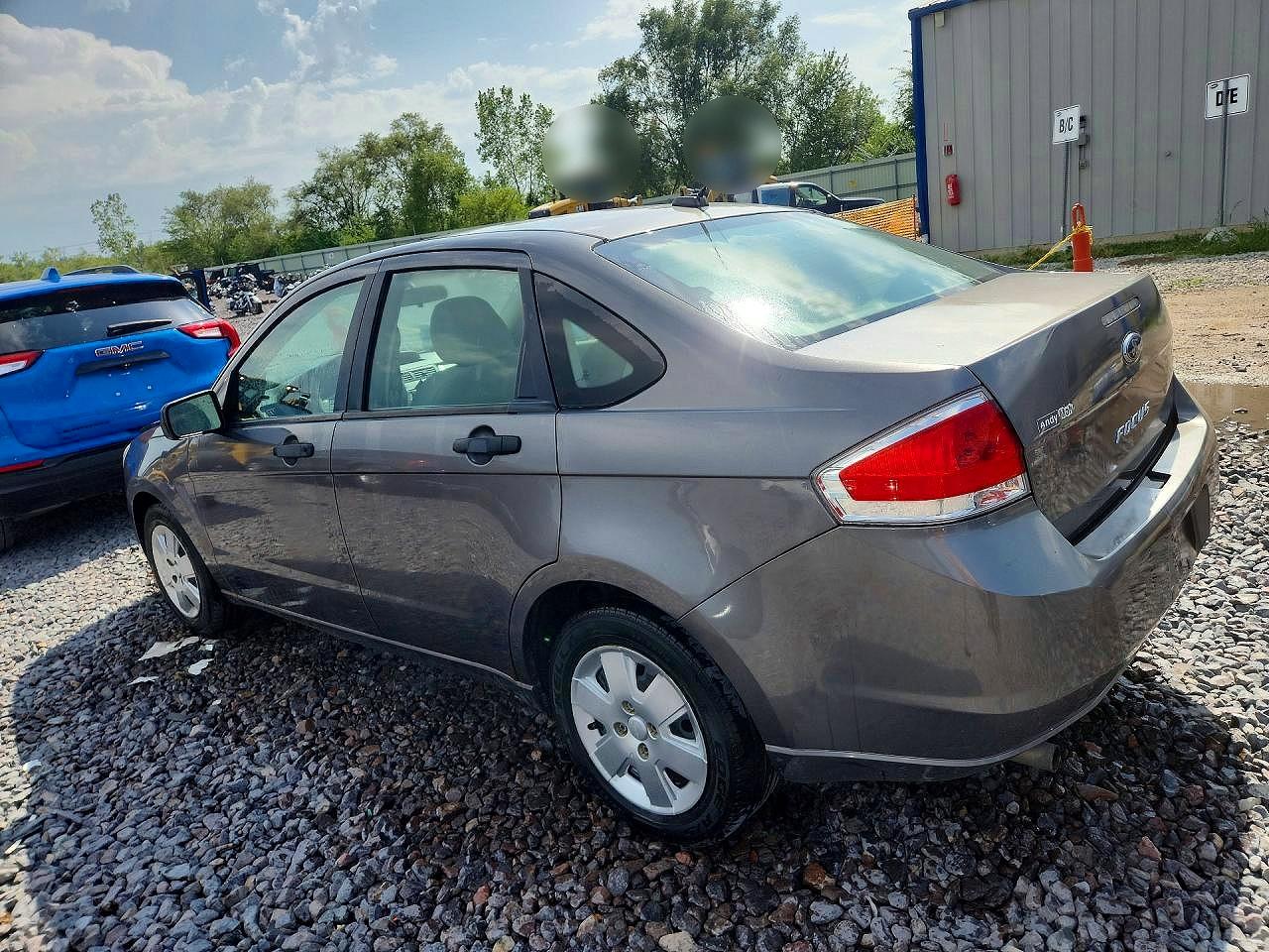 2010 Ford Focus S Gray vin: 1FAHP3EN1AW109396