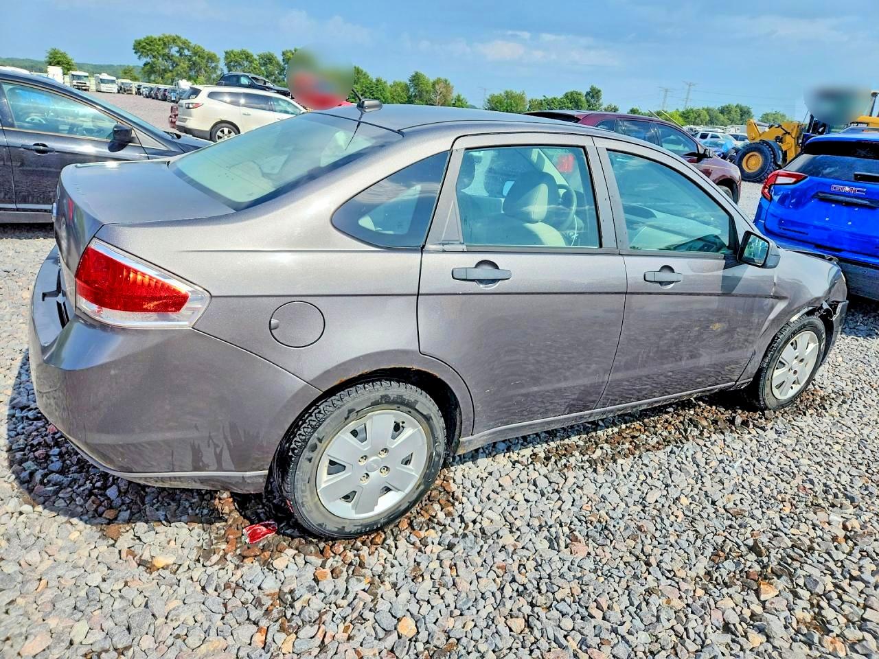 2010 Ford Focus S Gray vin: 1FAHP3EN1AW109396