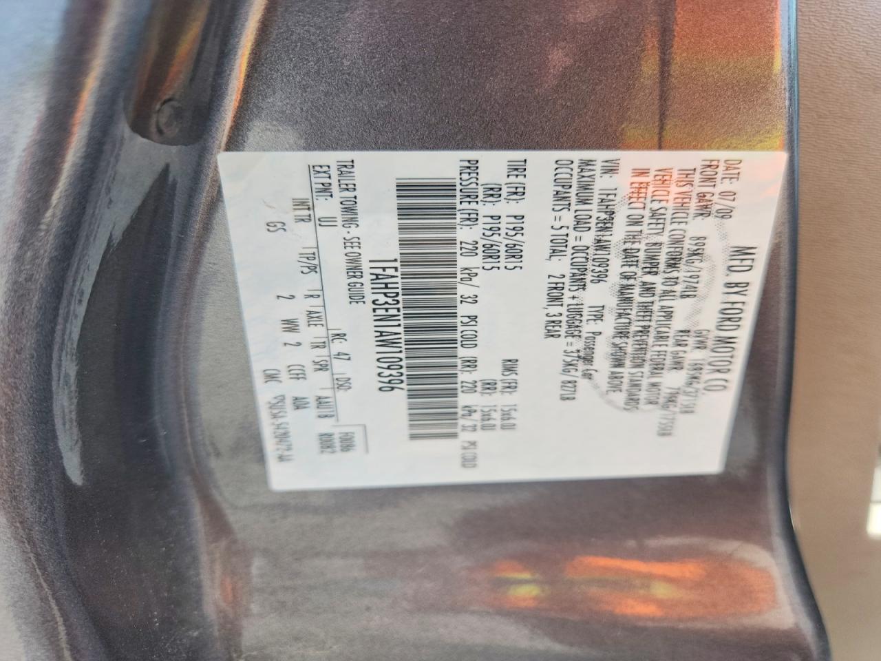 2010 Ford Focus S Gray vin: 1FAHP3EN1AW109396