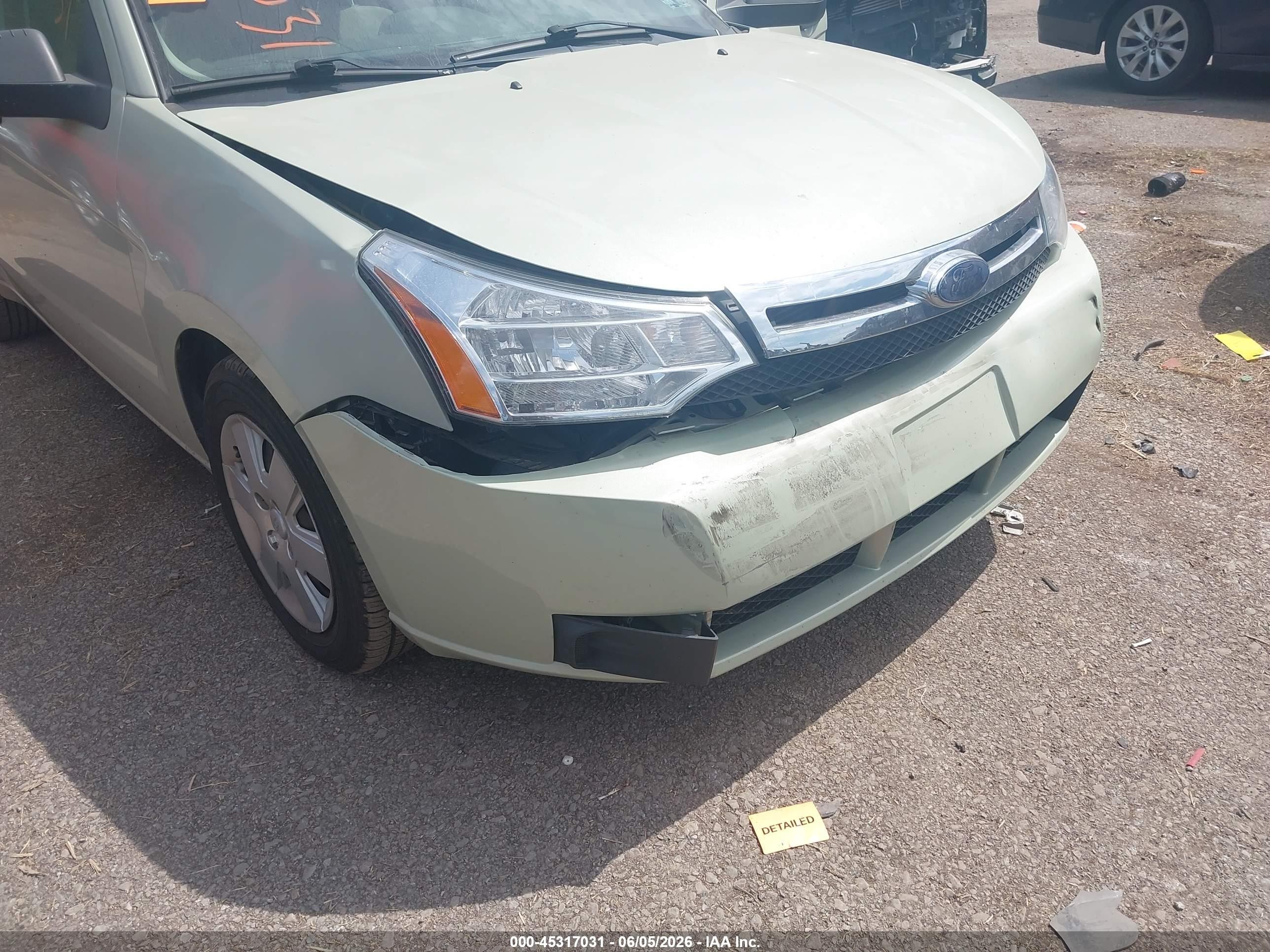 2010 Ford Focus S Green vin: 1FAHP3EN1AW190335