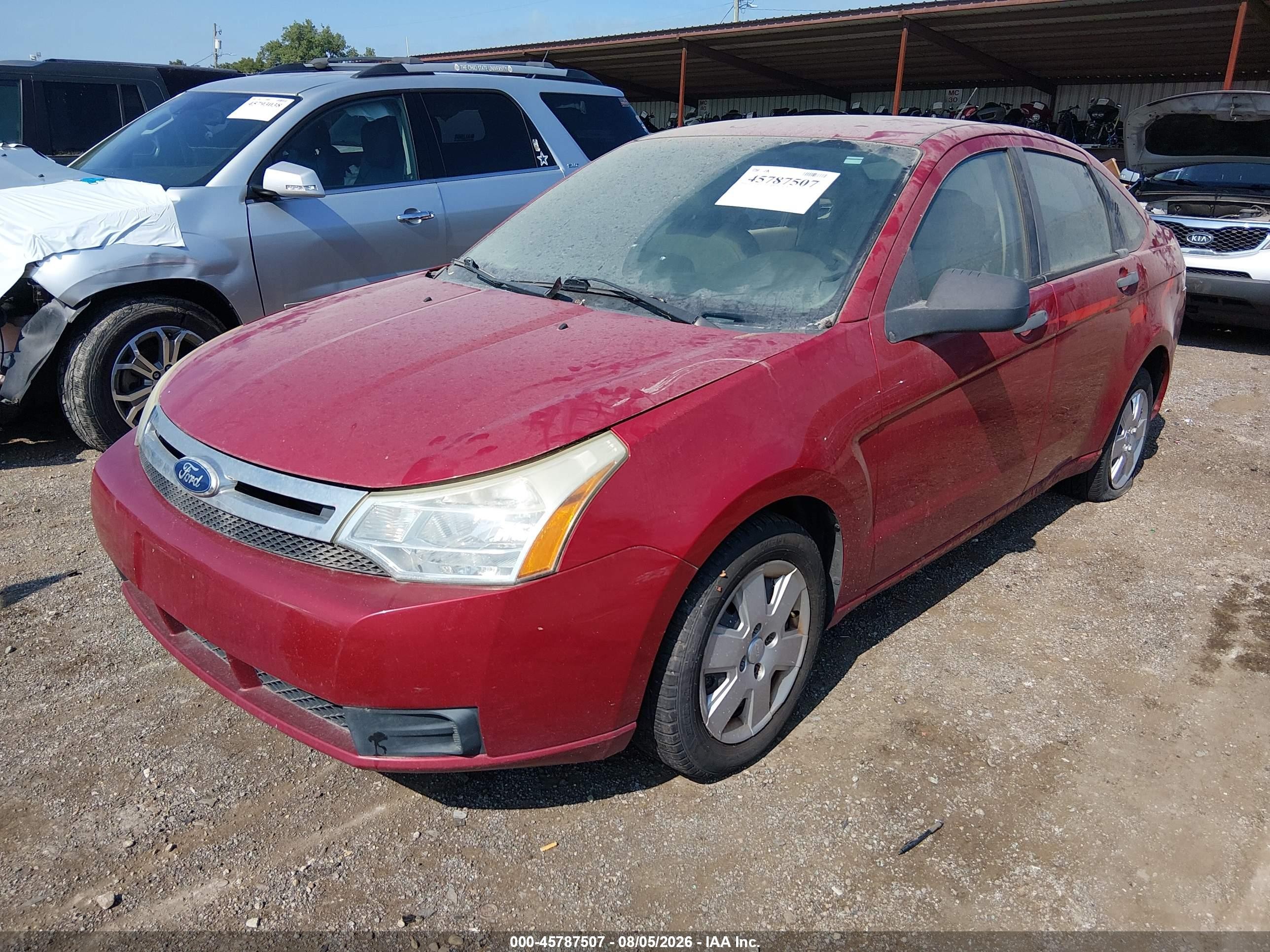 2010 Ford Focus S Red vin: 1FAHP3EN1AW261761