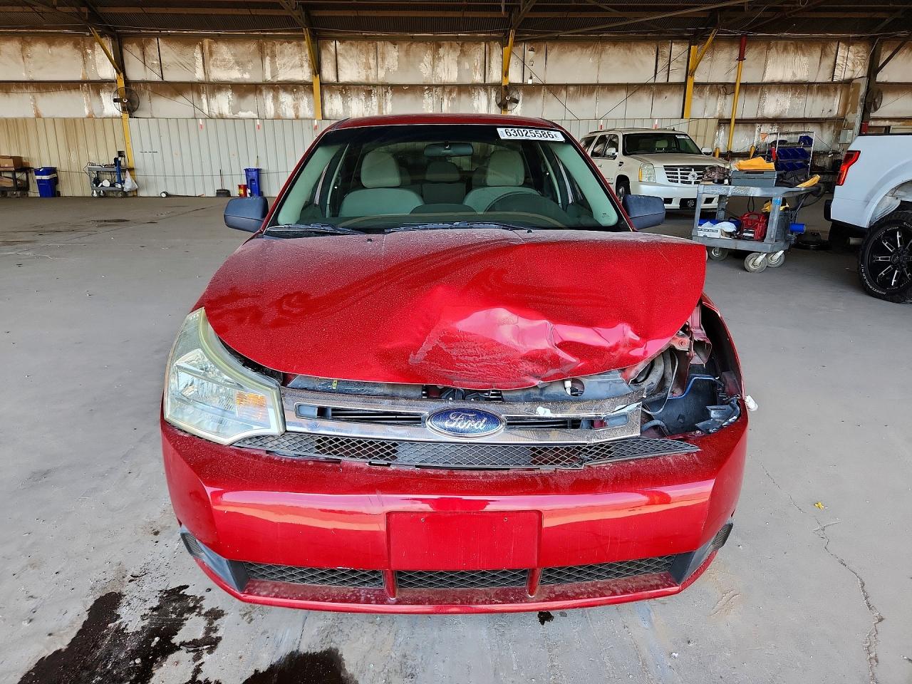 2011 Ford Focus S Red vin: 1FAHP3EN2BW103740