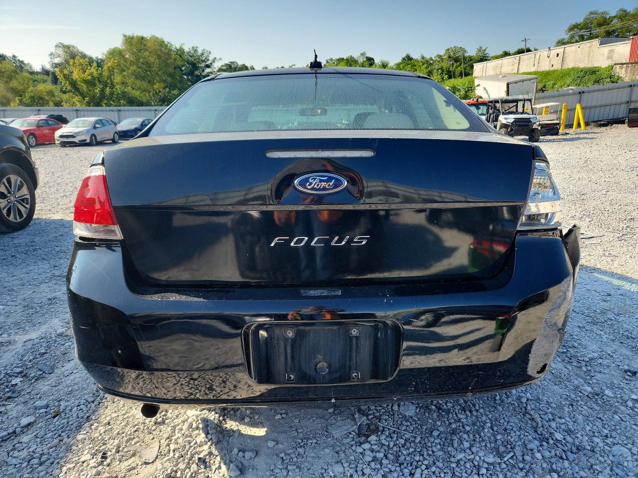 2011 Ford Focus S Black vin: 1FAHP3EN2BW145020