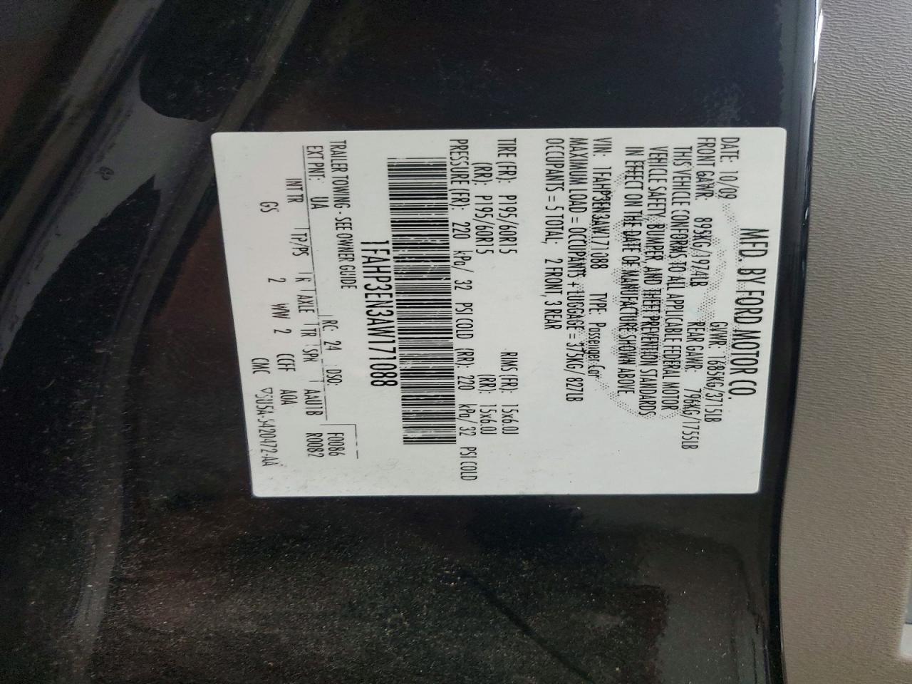2010 Ford Focus S Black vin: 1FAHP3EN3AW171088