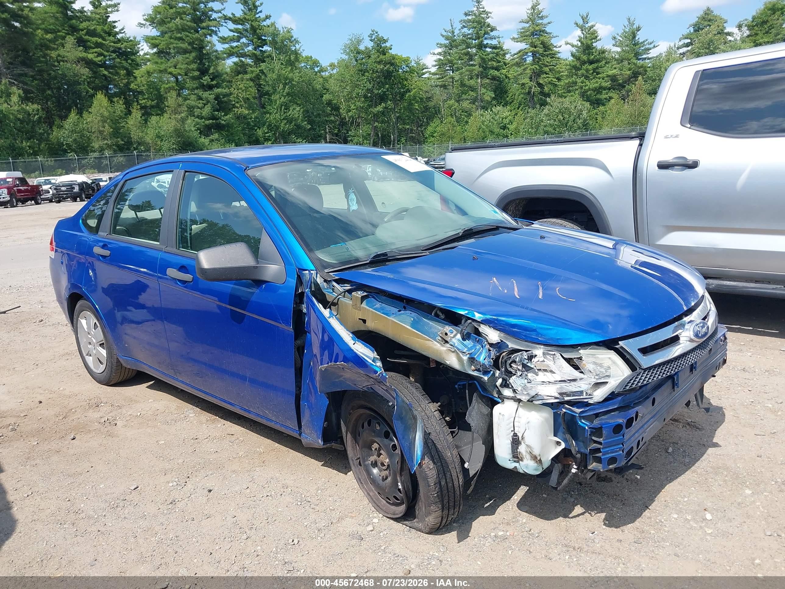 2011 Ford Focus S Blue vin: 1FAHP3EN3BW172324